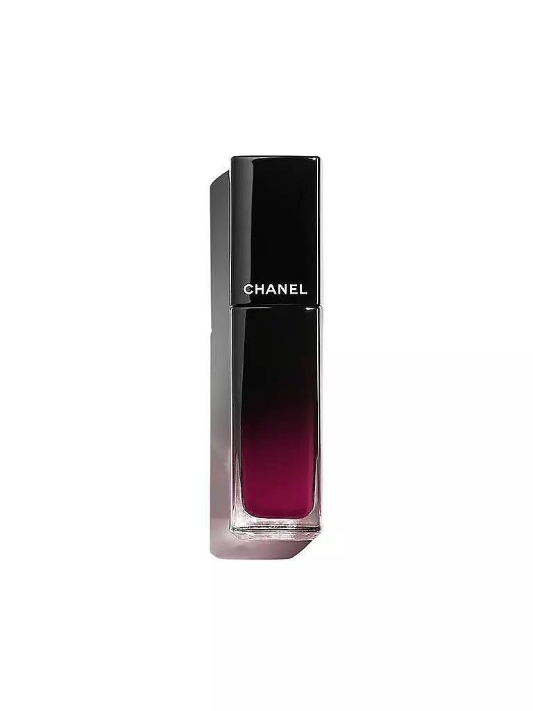 CHANEL  DER GLÄNZENDE FLUID-LIPPENSTIFT MIT LANGEM HALT 5.5ML rot