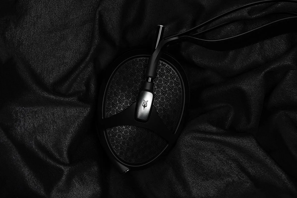 Meze Empyrean II   câble Meze PCUHD 6,35 mm cuivre (2,5 m) Casques hi-fi