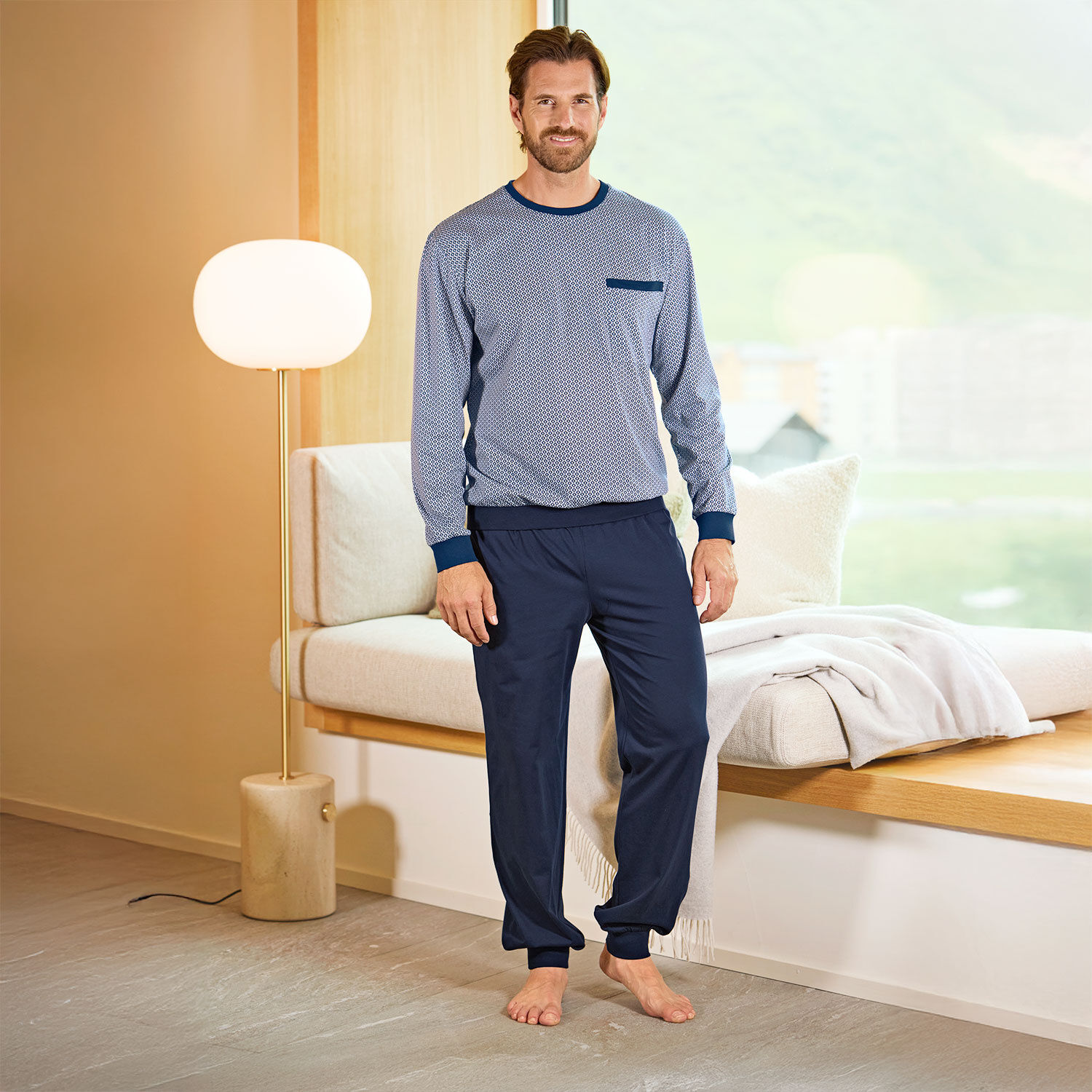 Herren-Pyjama mit Brusttasche von Artime