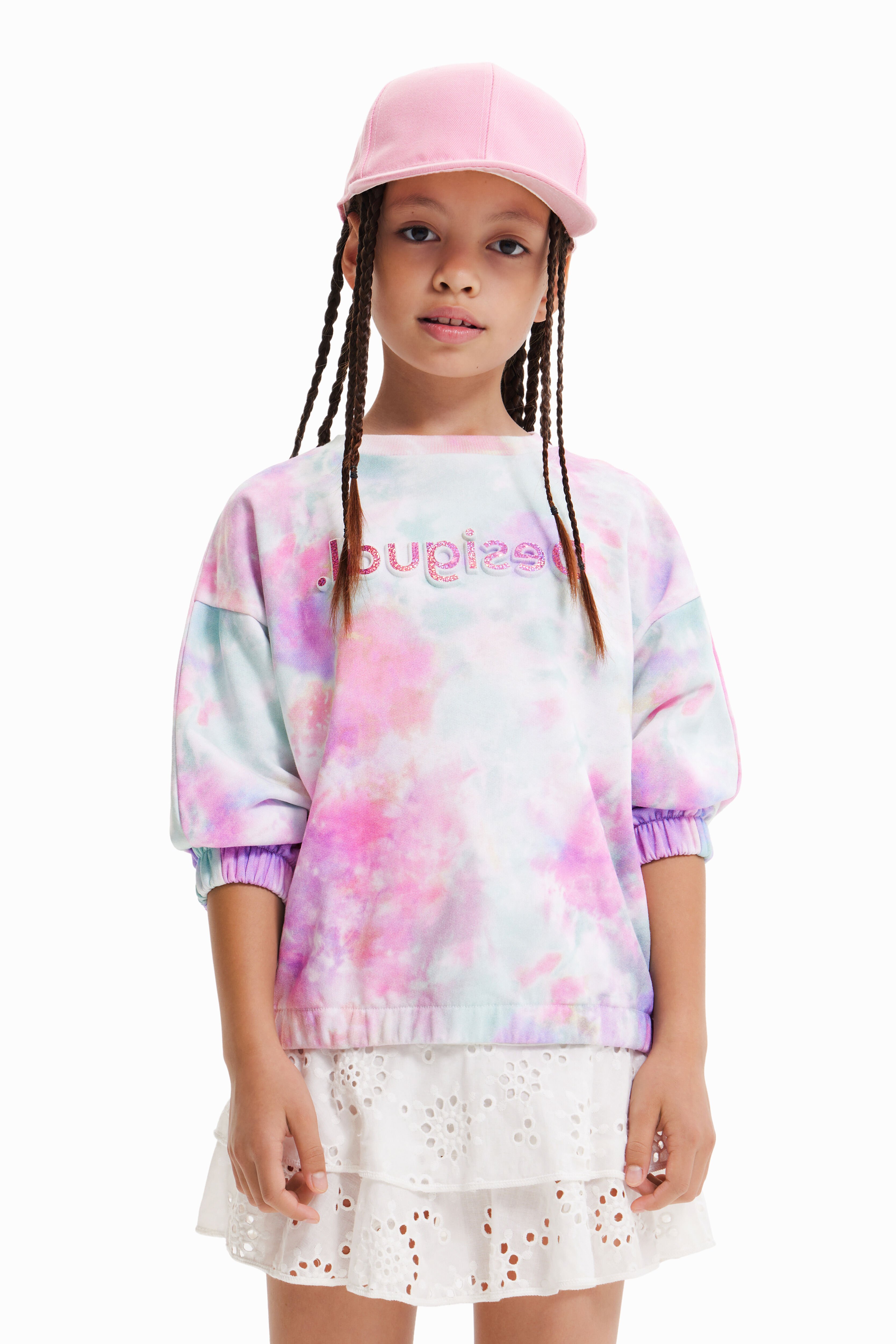 Sweat-shirt tie and dye logo