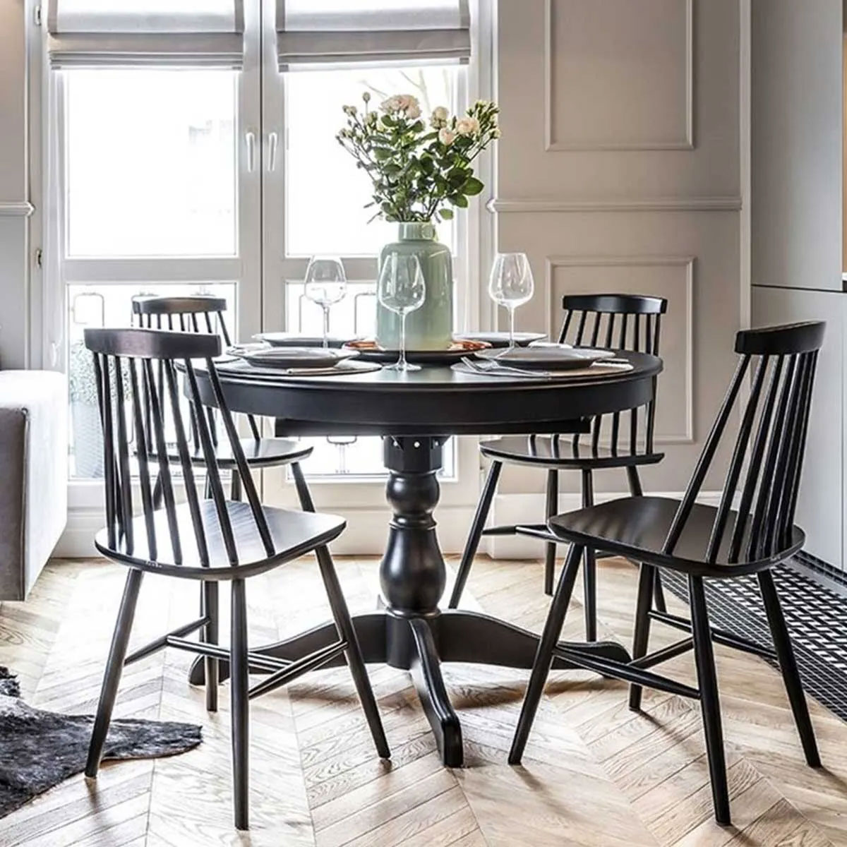 Houten spijlenstoel Filou - zwart