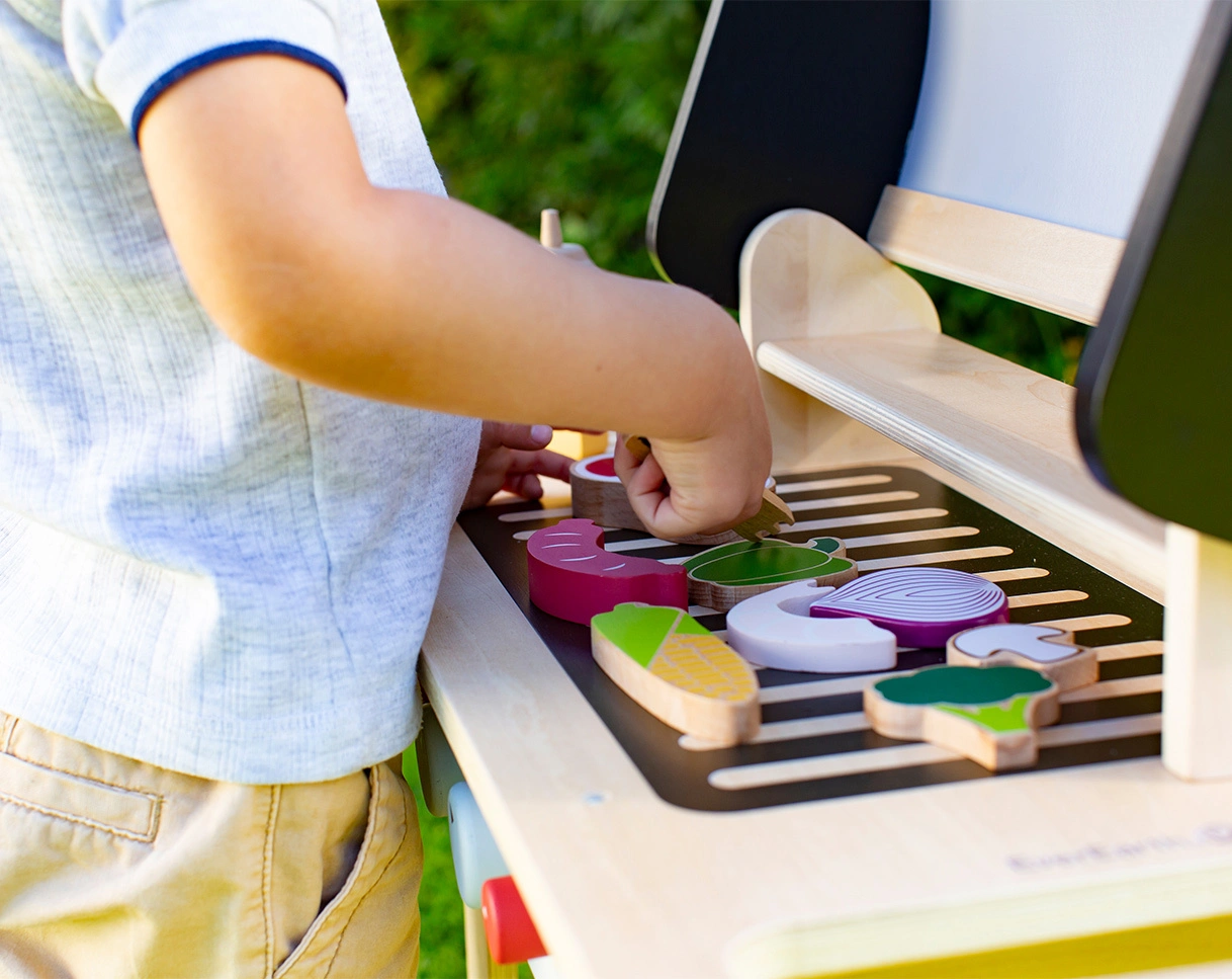 Spielgrill BBQ mit Zubehör aus Holz