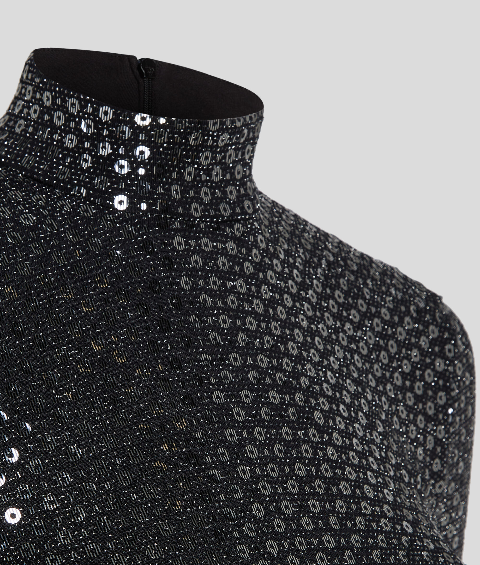 HAUT À MANCHES LONGUES EN SEQUINS