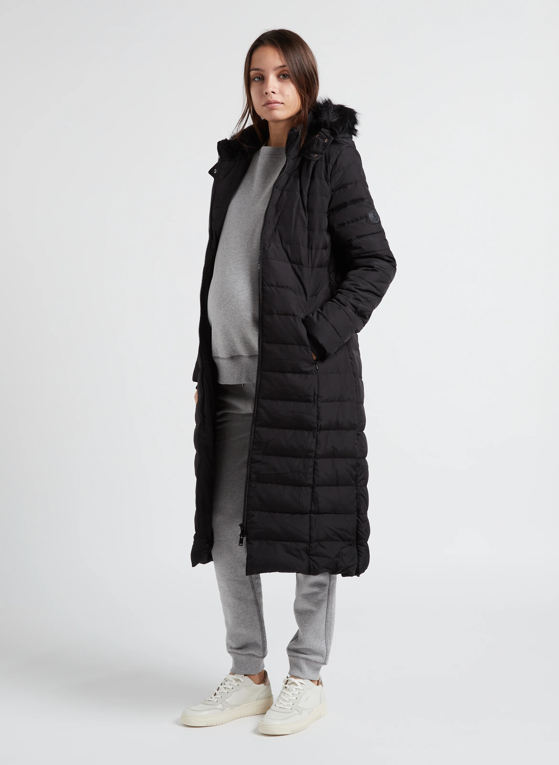 LIZ - Doudoune droite col montant | Noir