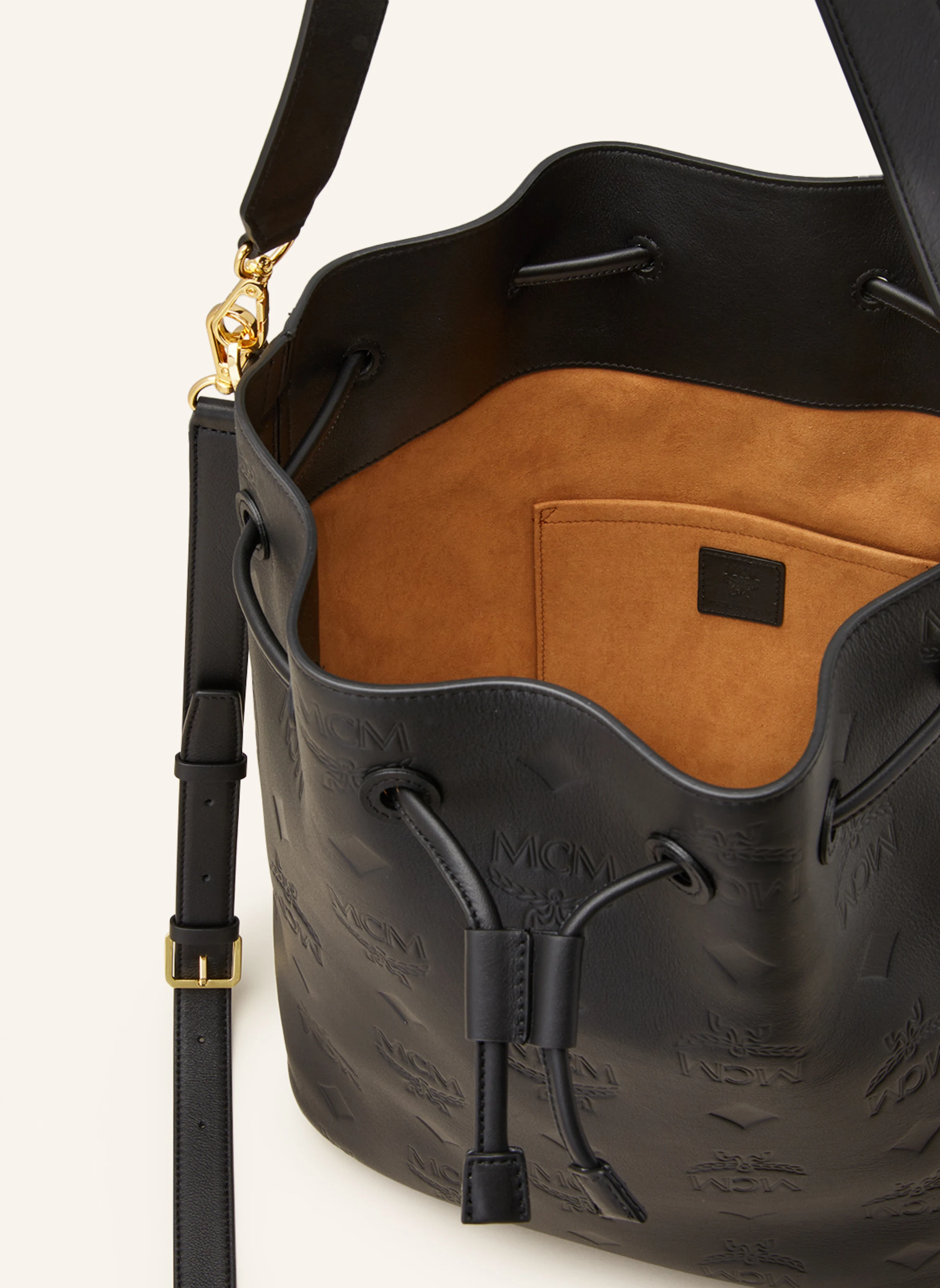 MCM Handtasche DESSAU mit Pouch