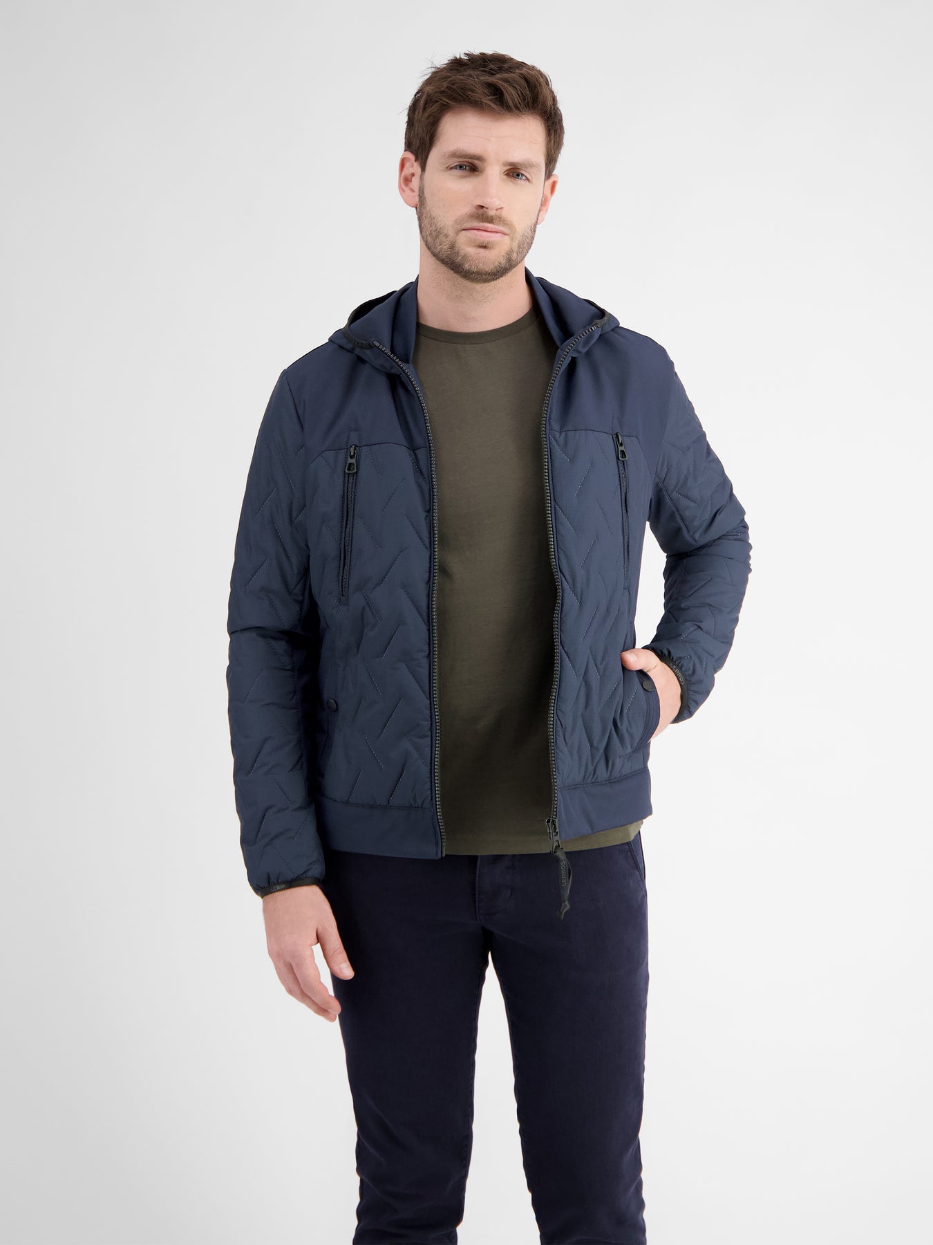 Herren Steppjacke mit Kapuze