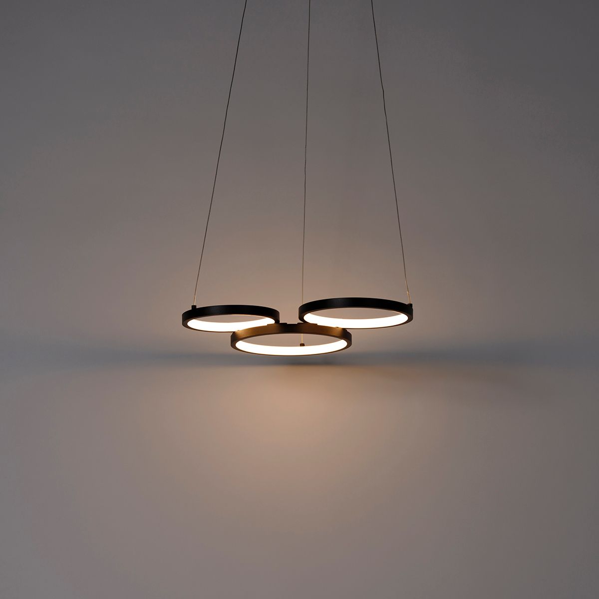 Hanglamp zwart incl. LED 3-staps dimbaar 3-lichts - Rondas
