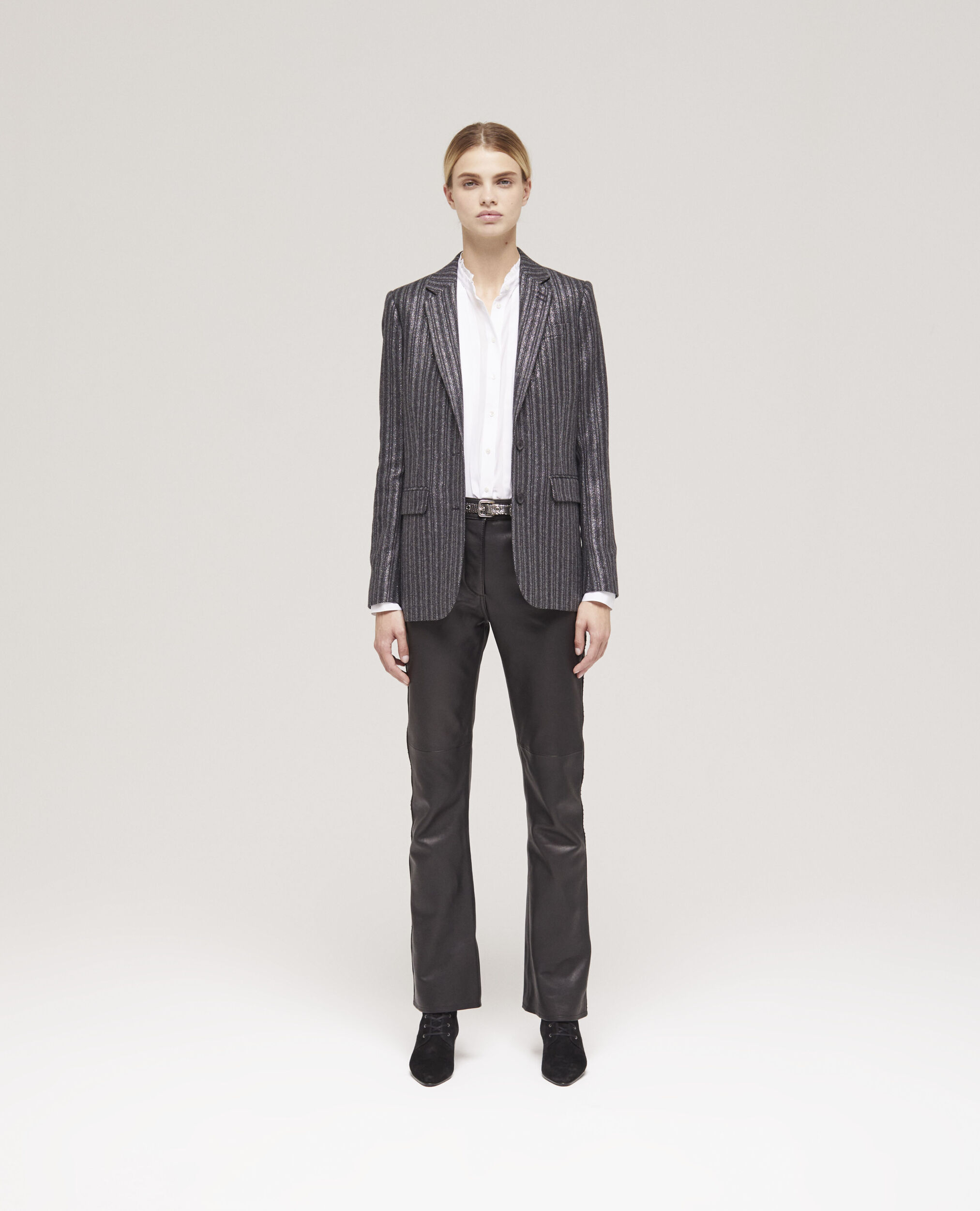 Veste à rayures grise