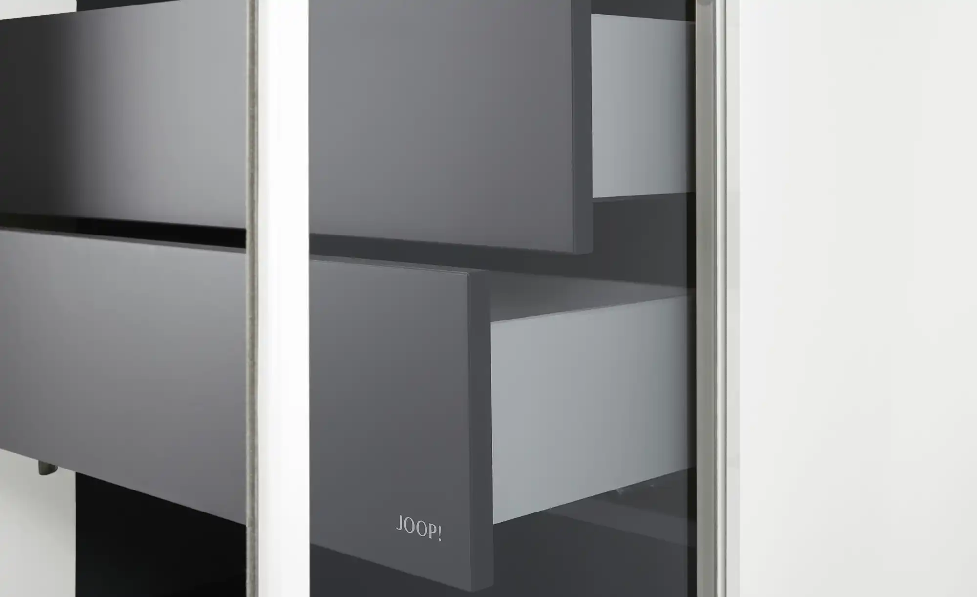JOOP! Vitrine Gloss Base