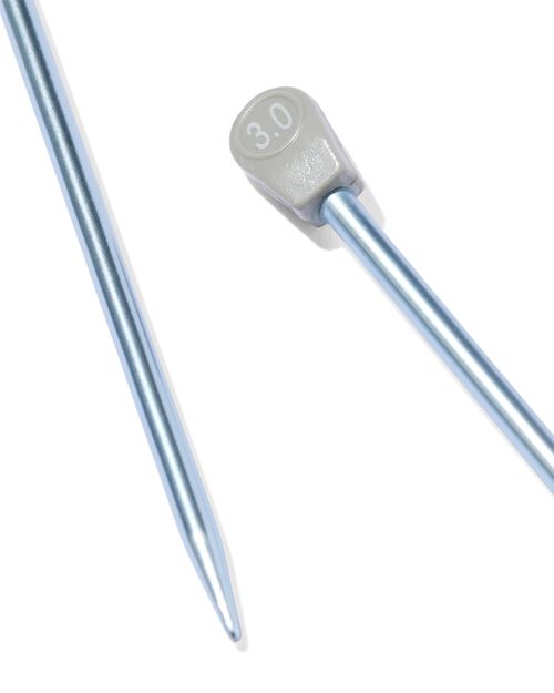 2 aiguilles à tricoter 3mm