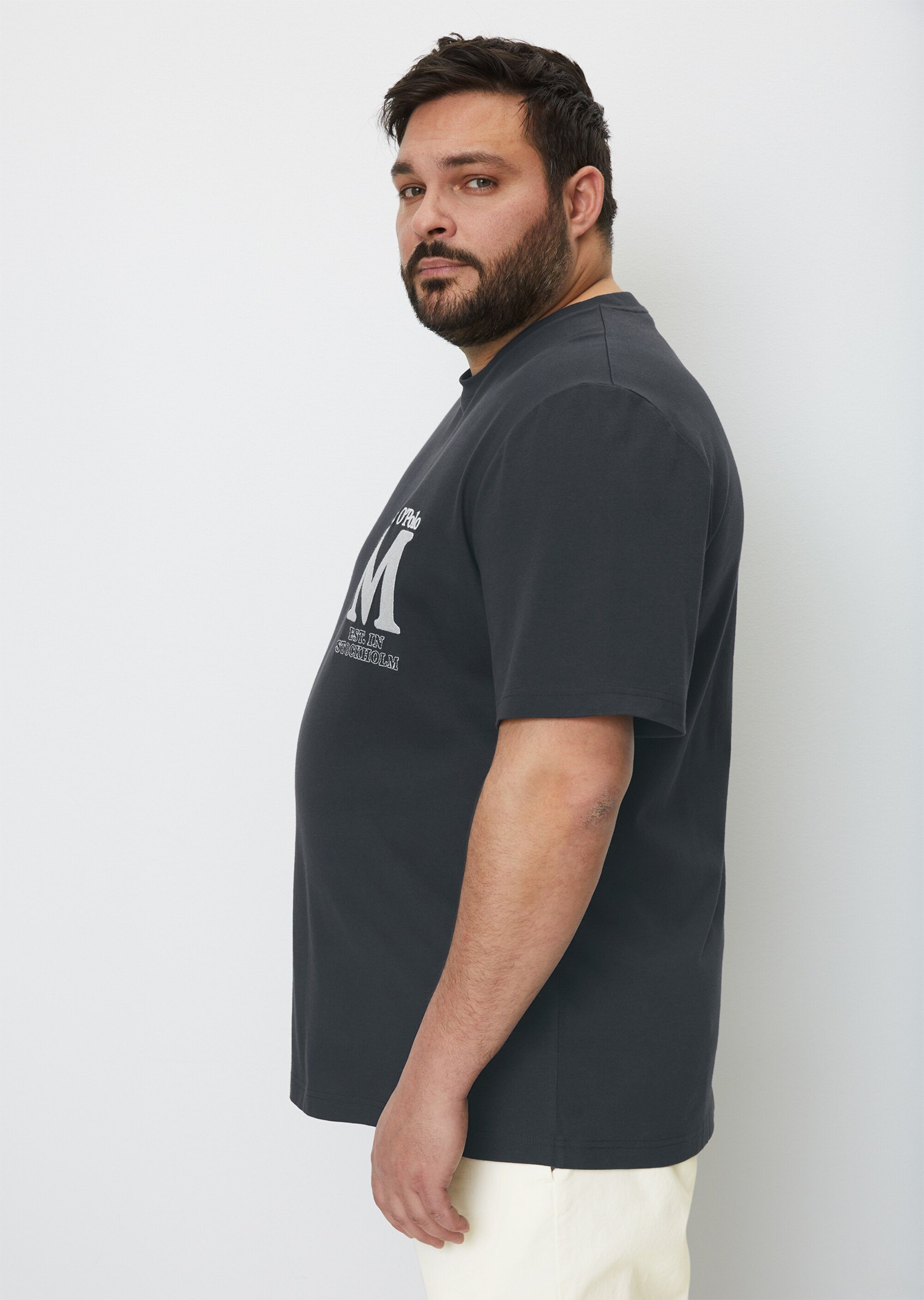 T-Shirt regular aus mittelschwerem Bio-Baumwoll-Jersey