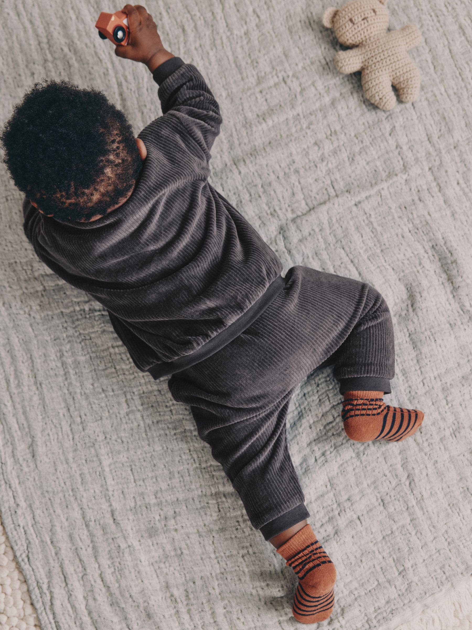 Zwart/wit - Baby Velour Jacket, Top and Joggers Set (0mths-2yrs)