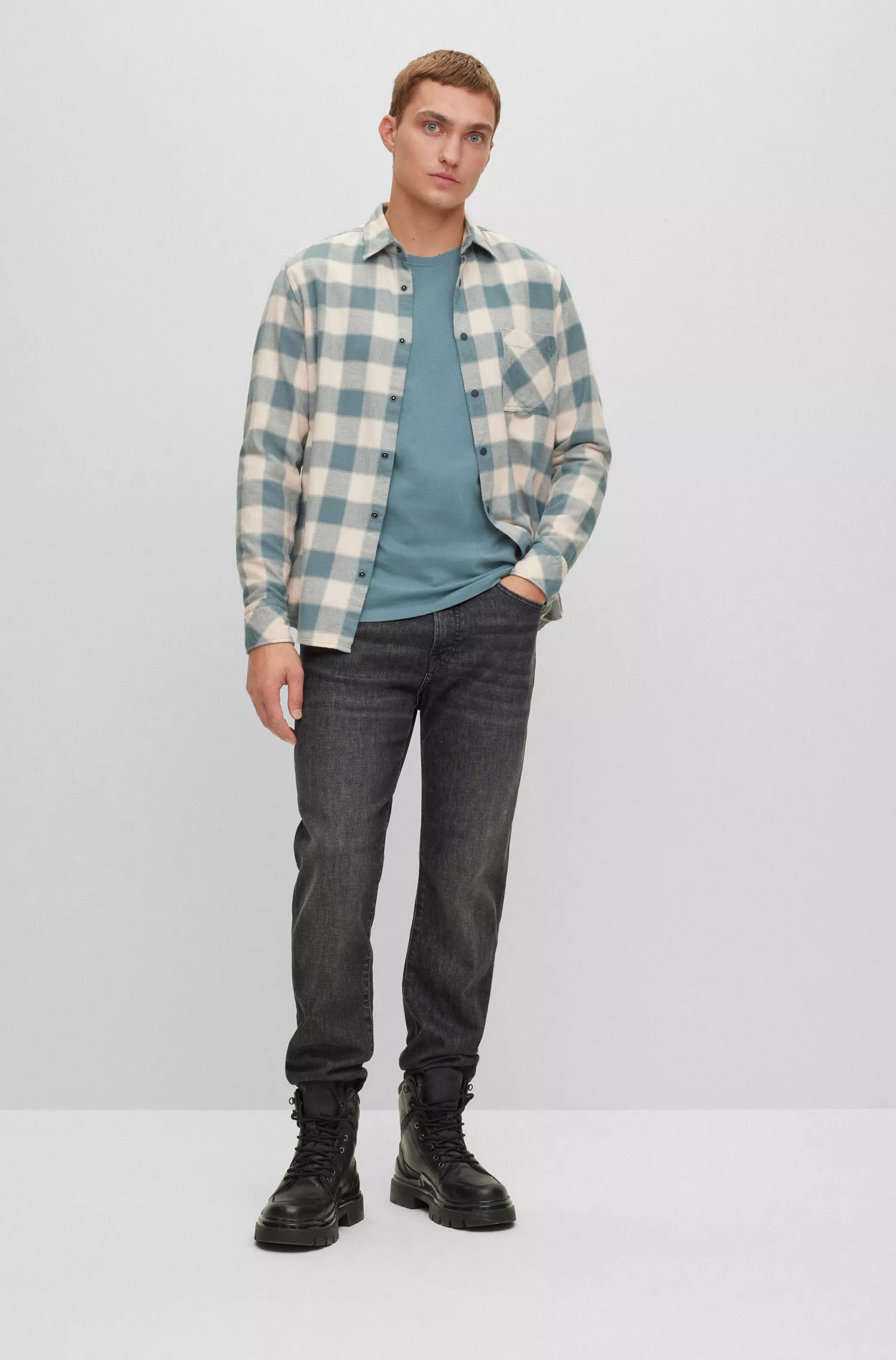 Camisa BOSS laranja, corte regular, em flanela de algodão xadrez.
