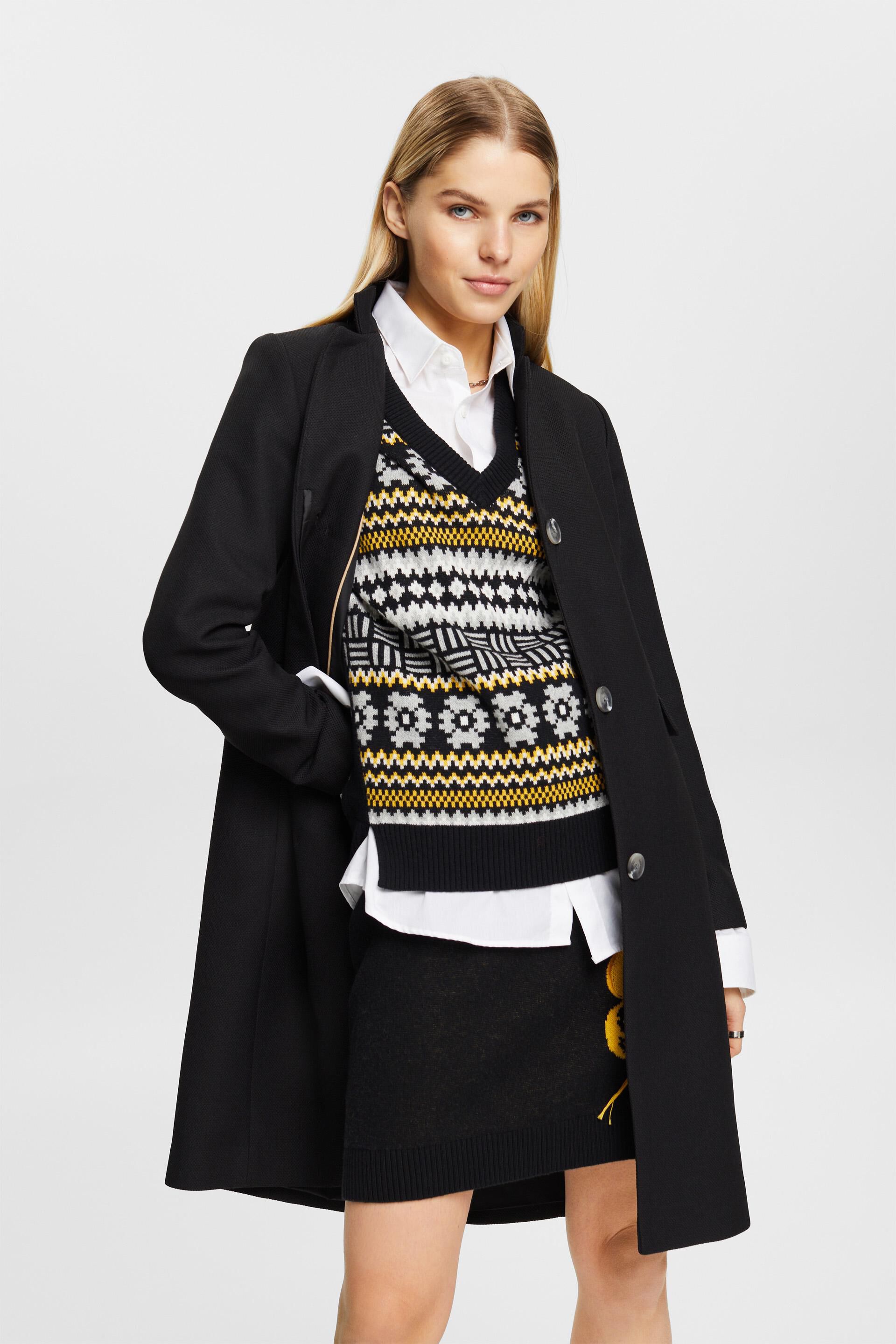 Manteau à col à revers inversé