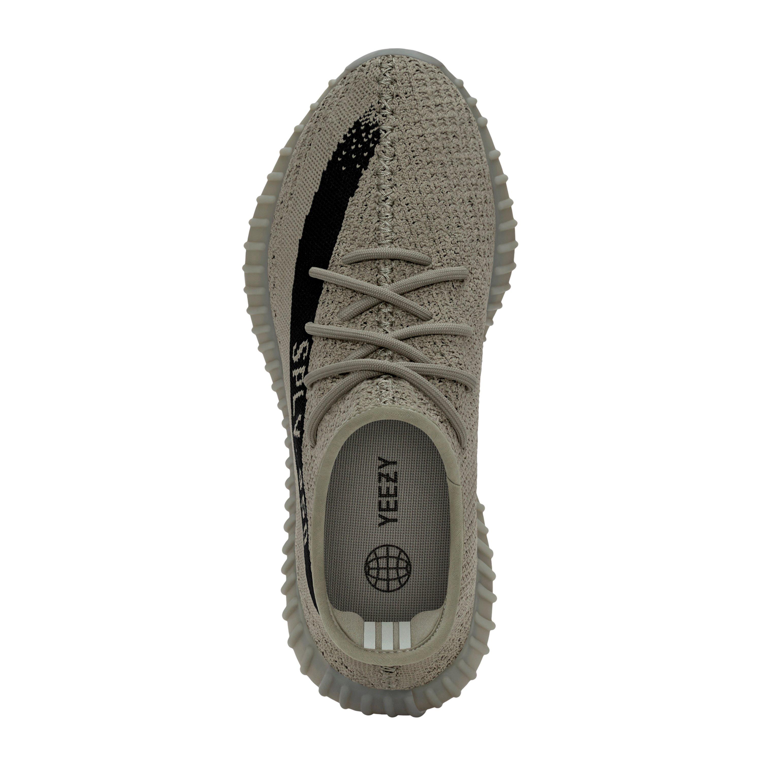 Yeezy Boost 350 V2 Sneakers