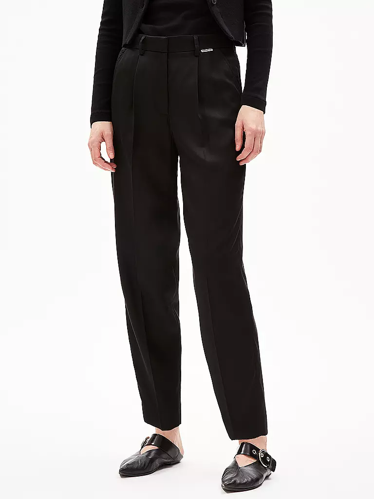 ARMEDANGELS Hose Tapered Fit SANDRINAA schwarz