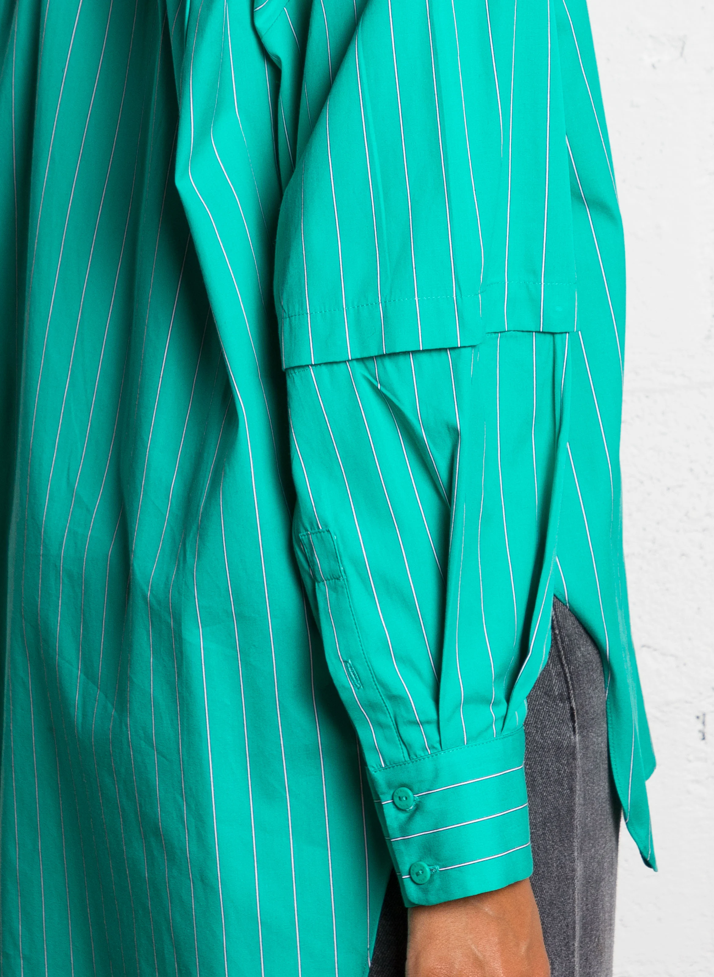 COLOR - Chemise ample rayée en coton | Vert