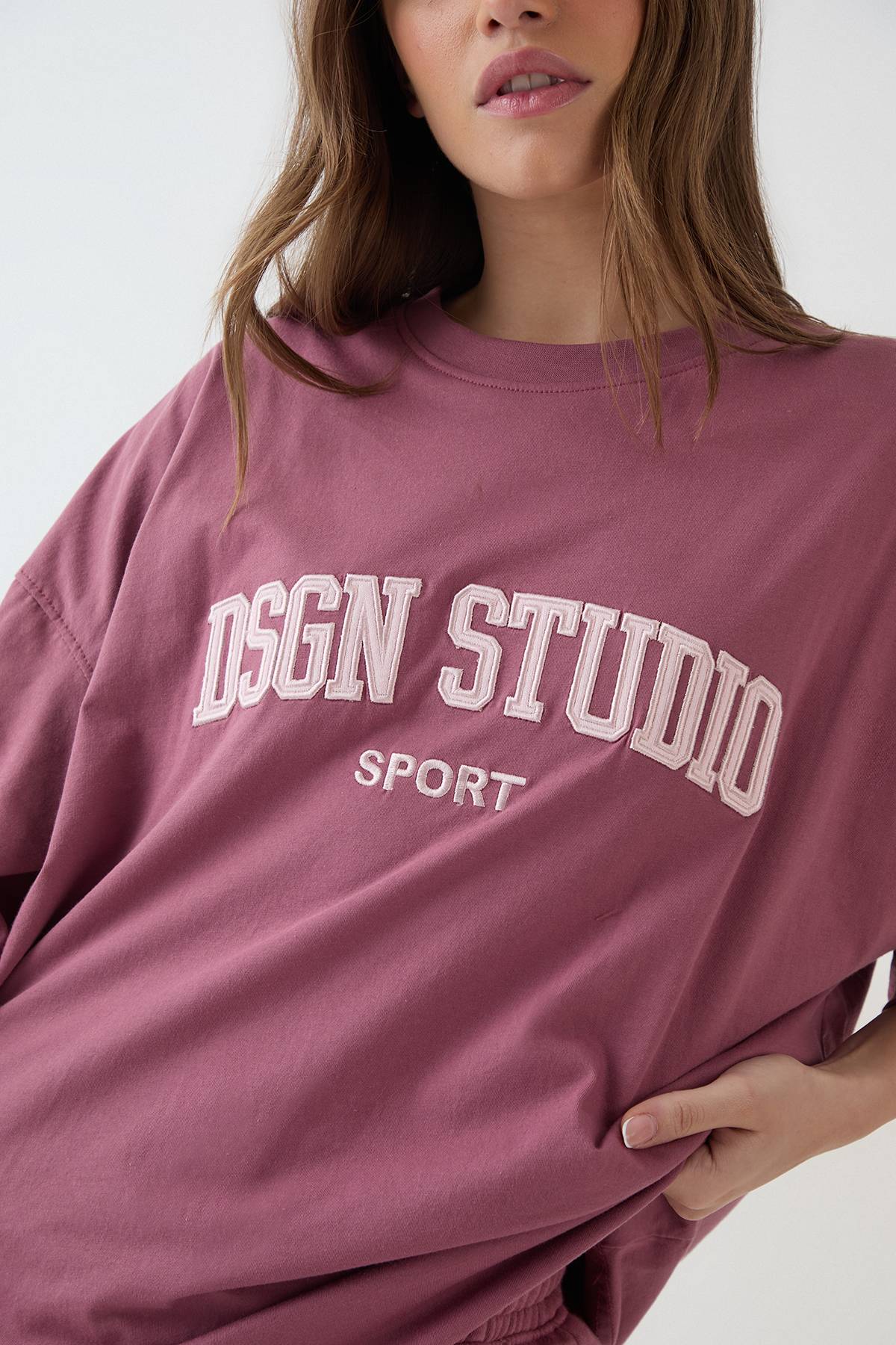 T-shirt Oversize À Appliqué Dsgn Studio