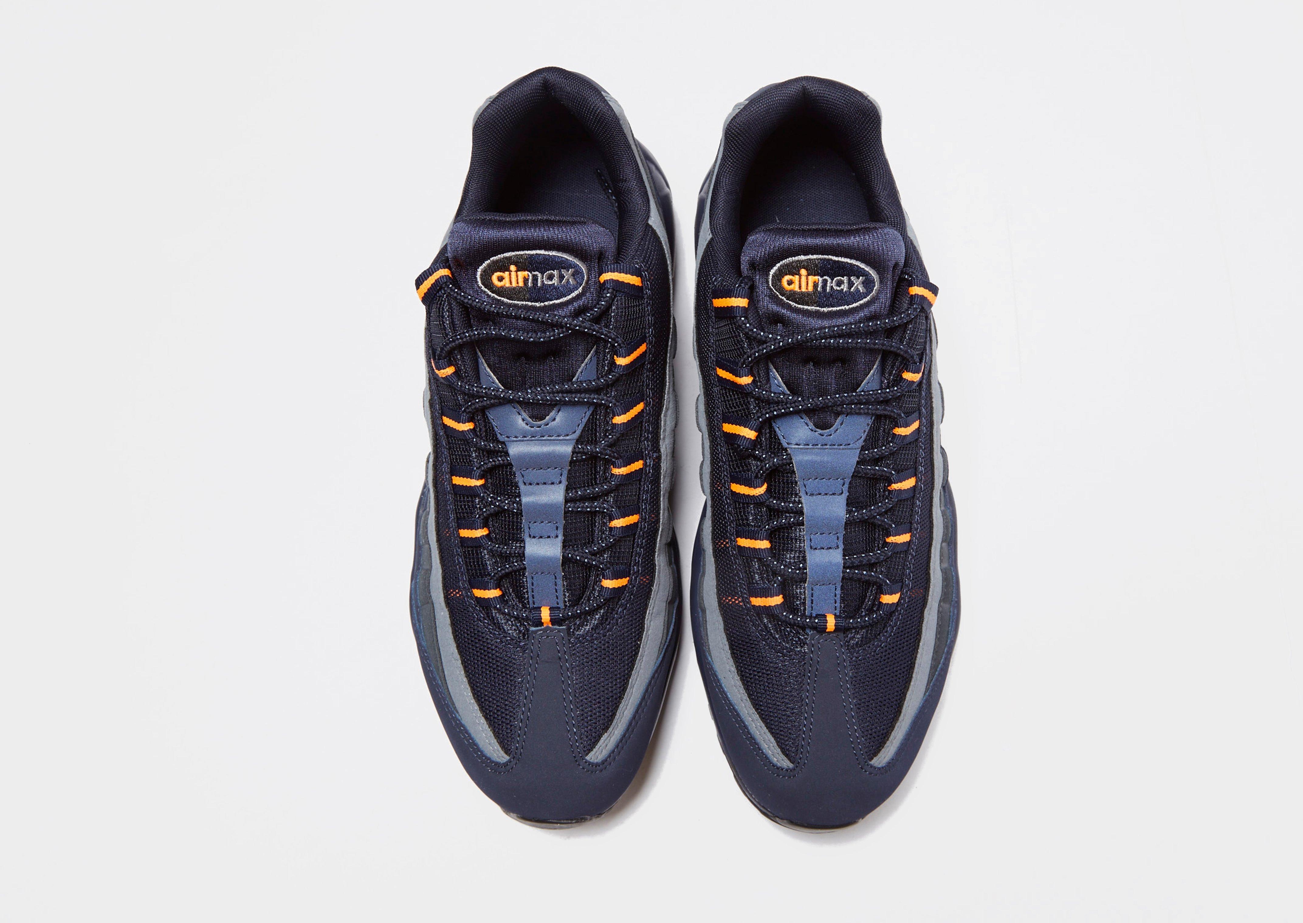 Nike Air Max 95 Essential