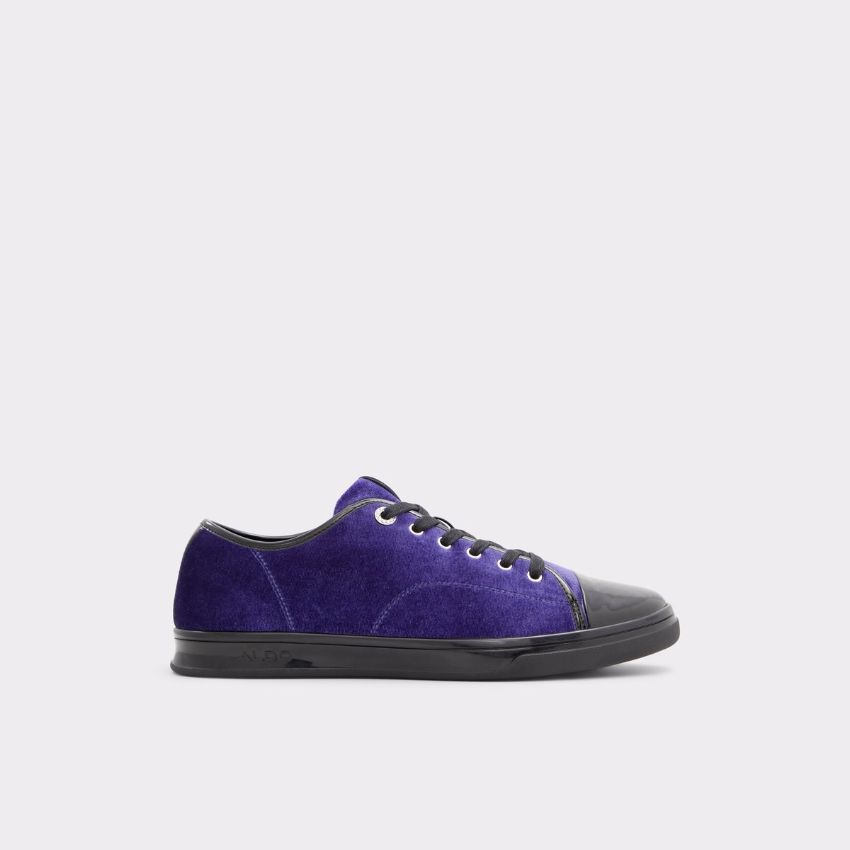 Velneroo Dark Purple Men Low top