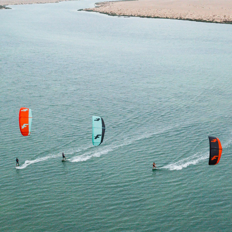 AILE DE KITESURF F-ONE BANDIT XVI FLAME/MINT