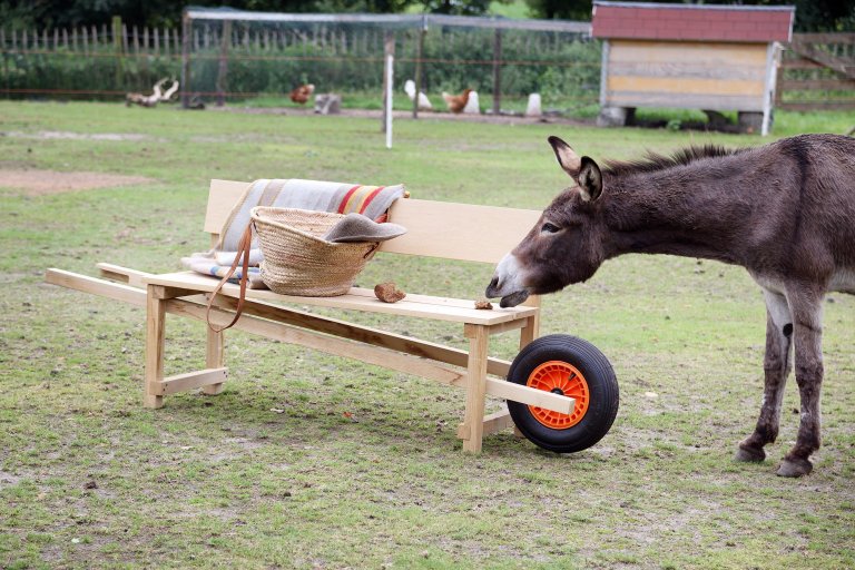Weltevree Wheelbench tuinbank kruiwagenbank eiken