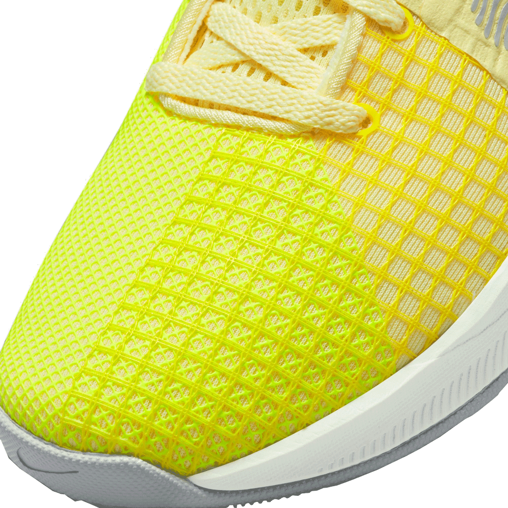 Nike Metcon 8 Trainingsschuhe Damen citron tint