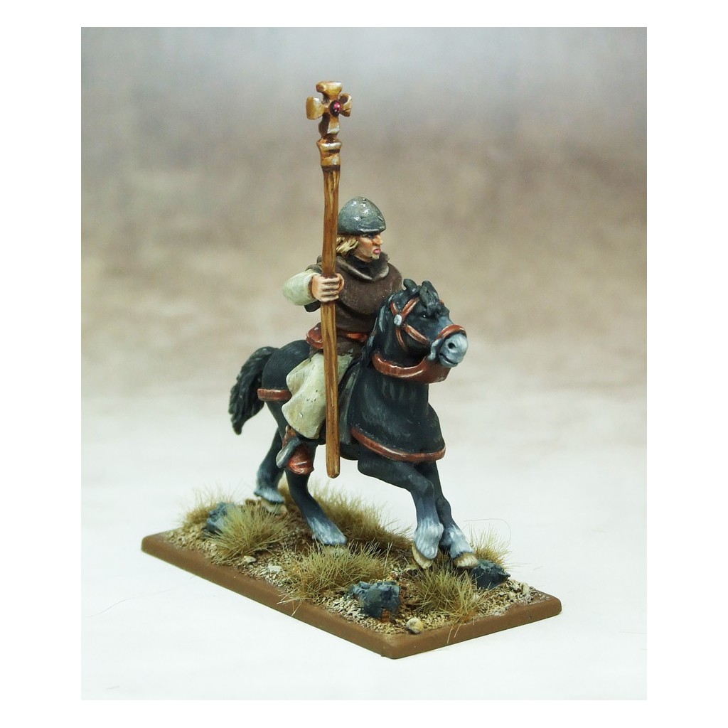 Saga - Prêtre Chrétien à Cheval