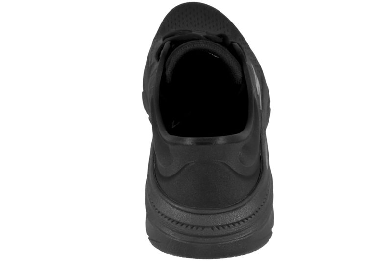 SKECHERS MAX CUSHION SNEAKERS I SORT TEKSTIL SLIP-INS