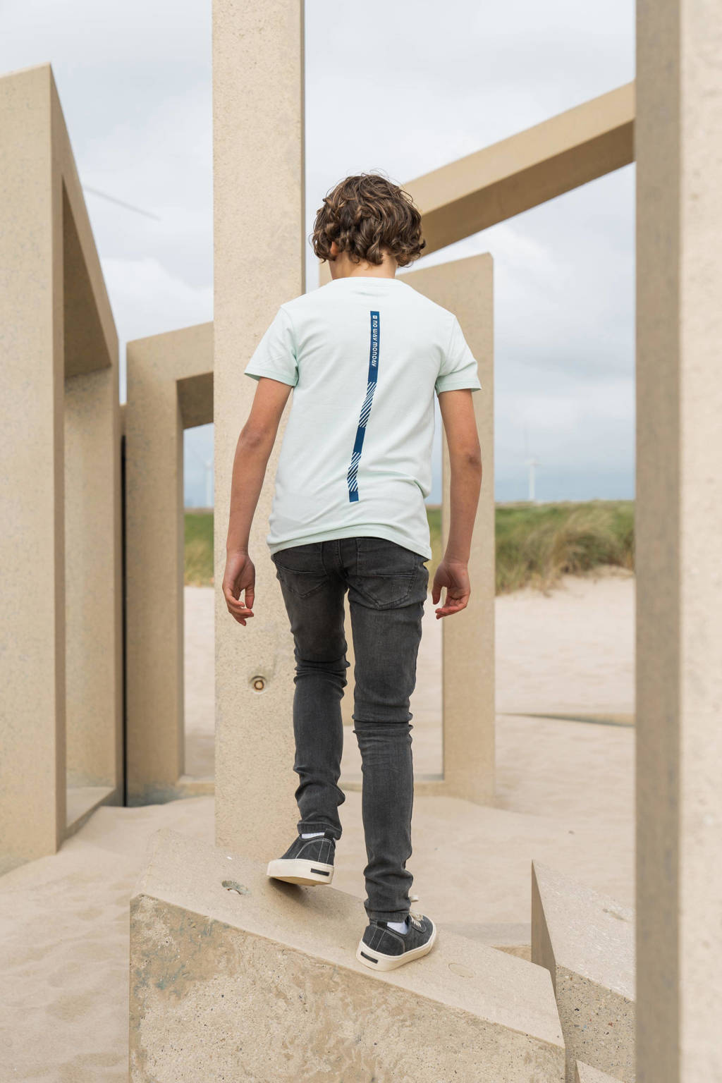 No Way Monday T-shirt met logo lichtblauw