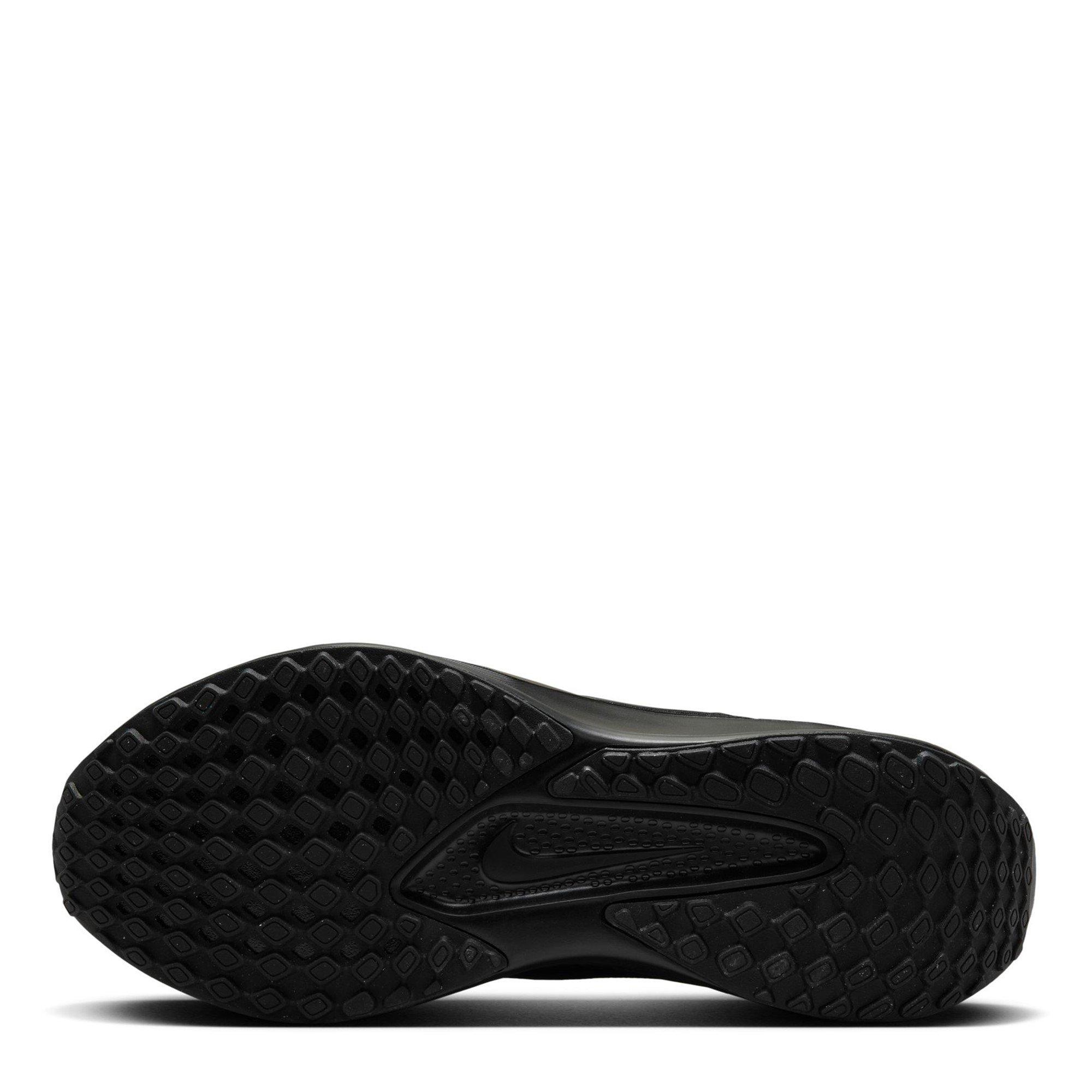Nike Quest 6 Mens Road Running Shoes