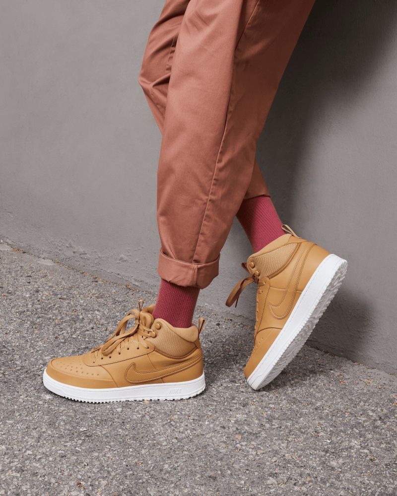 Chaussures Nike Court Vision Mid Winter Or pour homme