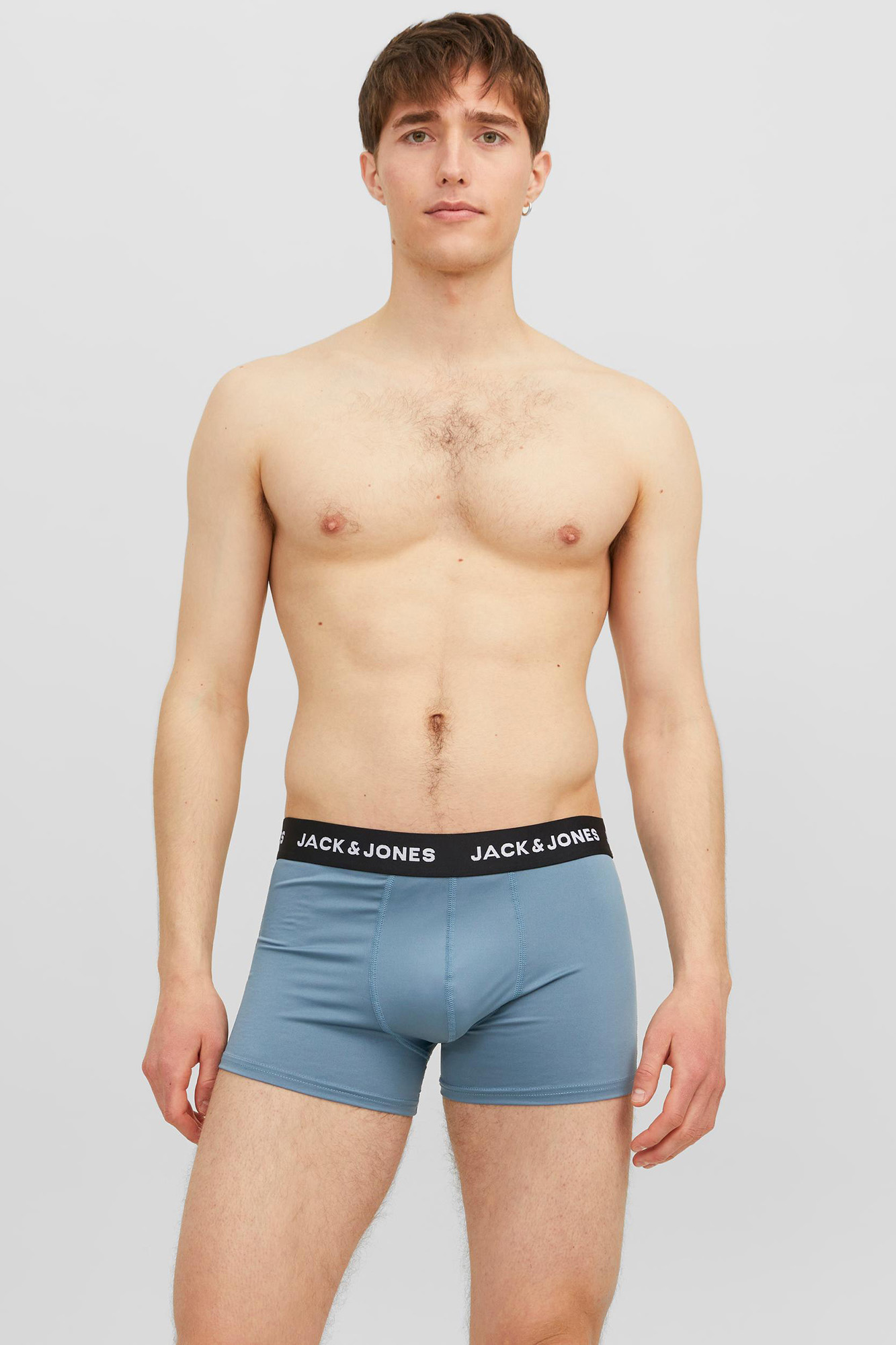 Pacote com 3 cuecas boxer de microfibra.