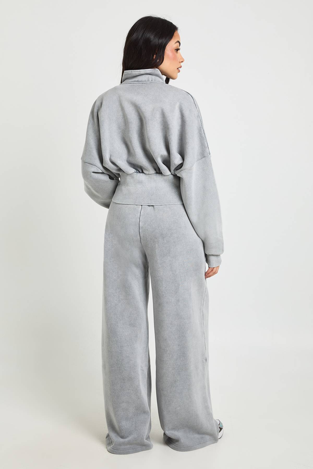 boohoo Ensemble De Jogging Col Cheminée À Ourlet Profond