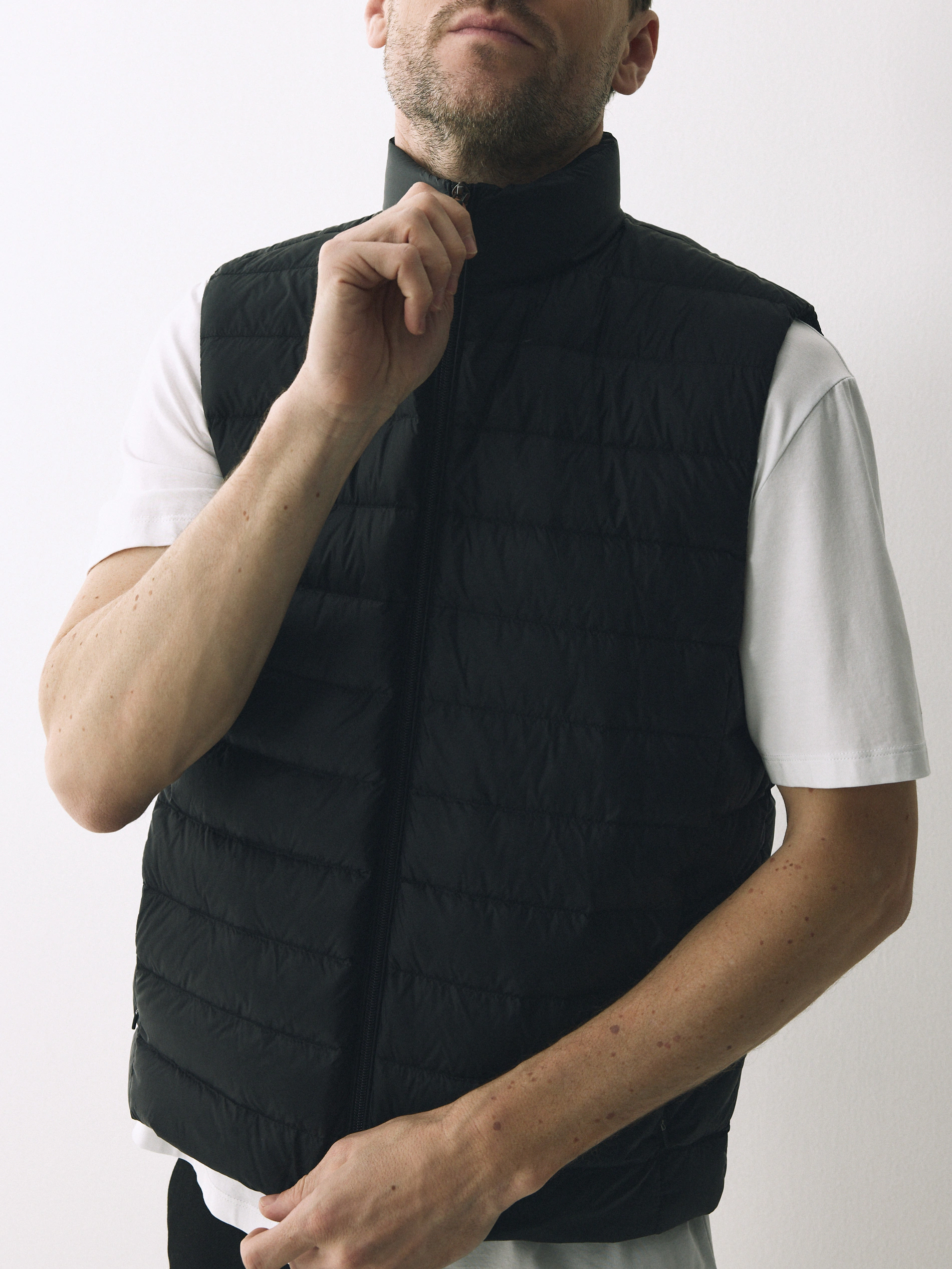 Gestepptes Gilet mit natürlicher Daunenfüllung