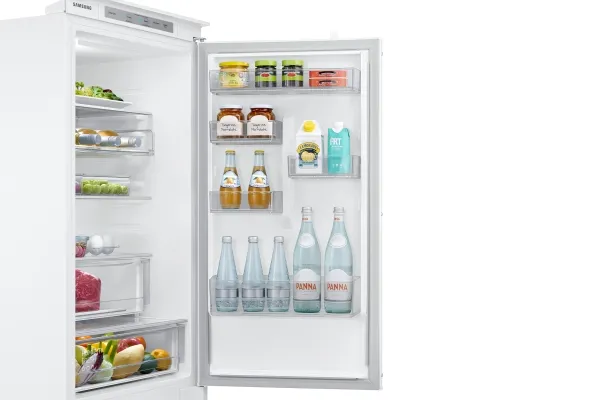 Samsung BRB26705DWW - Køleskab/fryser - bund-fryser - til indbygning - niche - bredde: 55.5 cm - dybde: 56 cm - højde: 177.5 cm - 264 liter - Klasse D - hvid