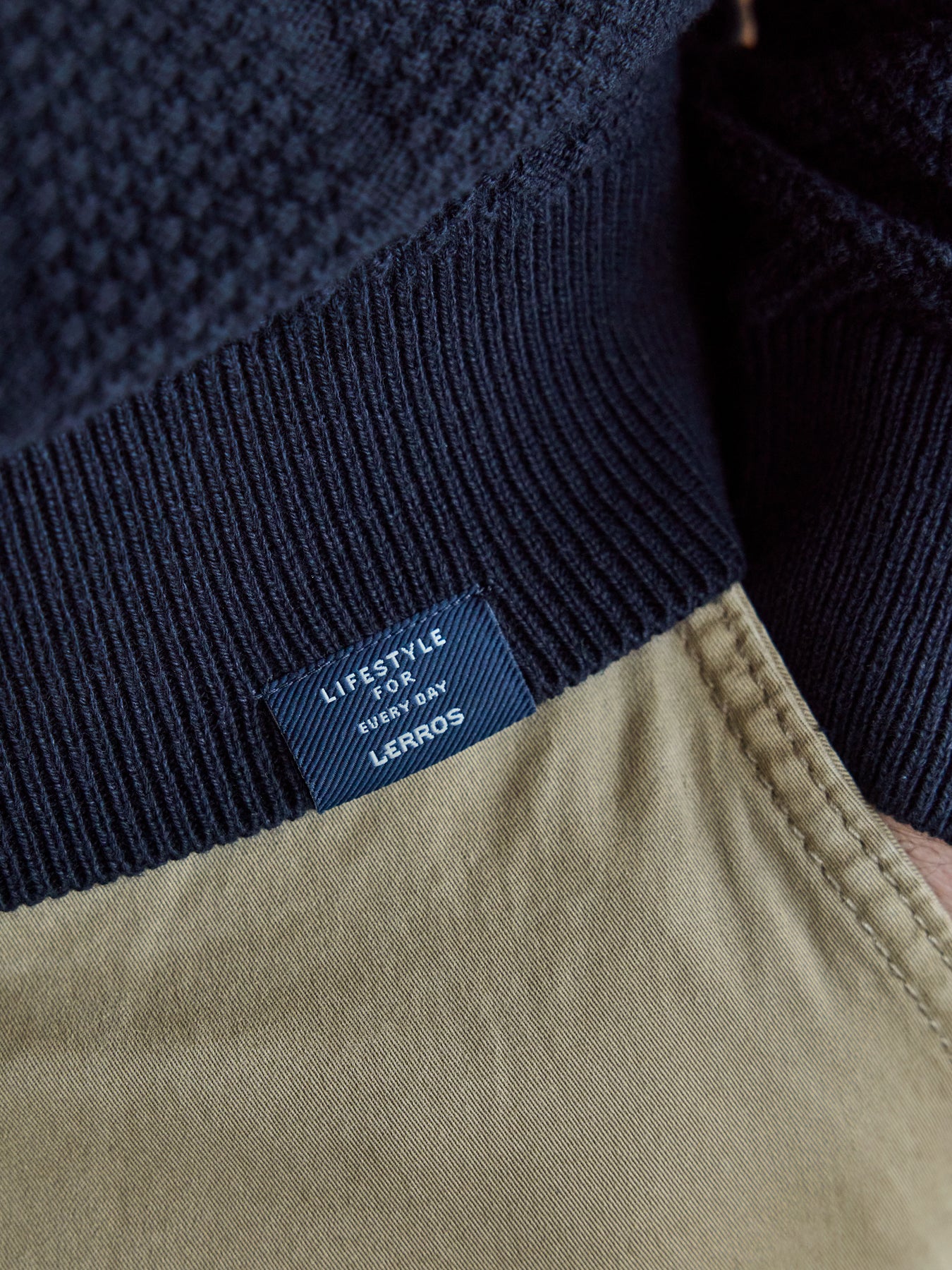 Strickpolo mit breiter Strickrippe