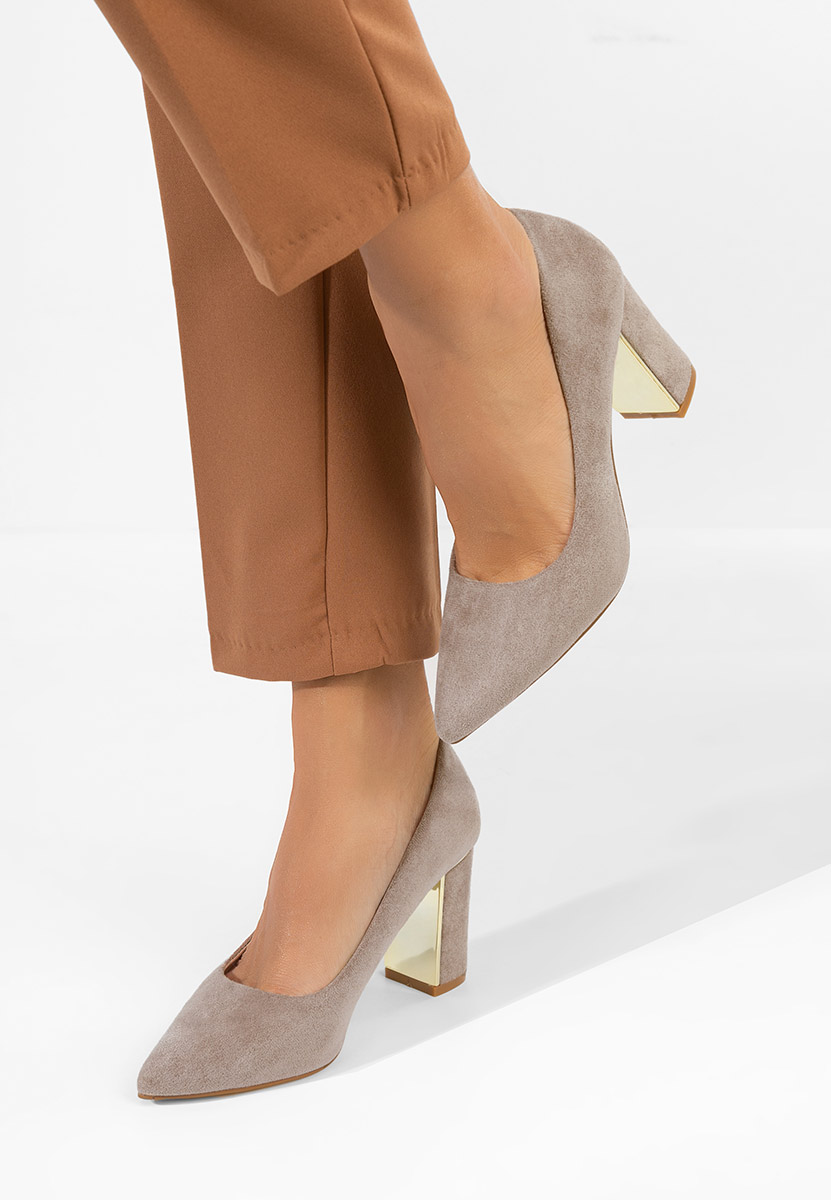 Chaussures à talon épais beige Evadoria