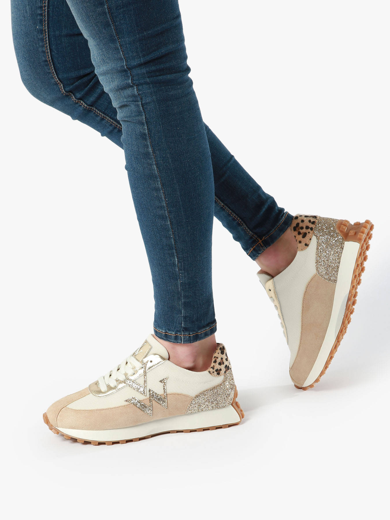 Sneakers VANESSA WU