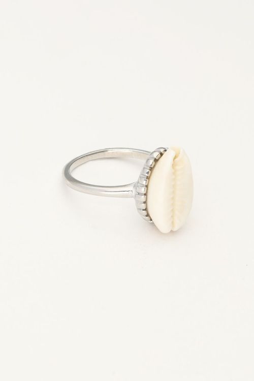 Statement ring met schelp