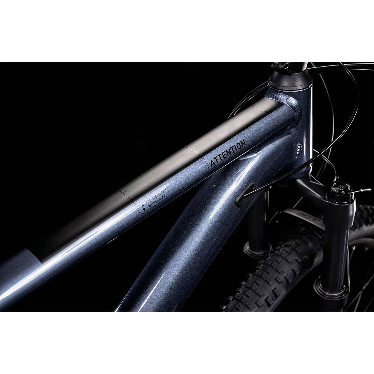 Cube Attention 29 Mountainbike Blauw/Zwart