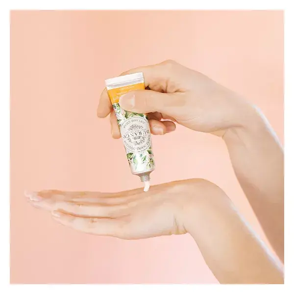 Conjunto de Presente Durance com Aroma de Flor de Laranjeira 2023: Água Mineral 100ml, Sabonete 125g, Creme para as Mãos 30ml