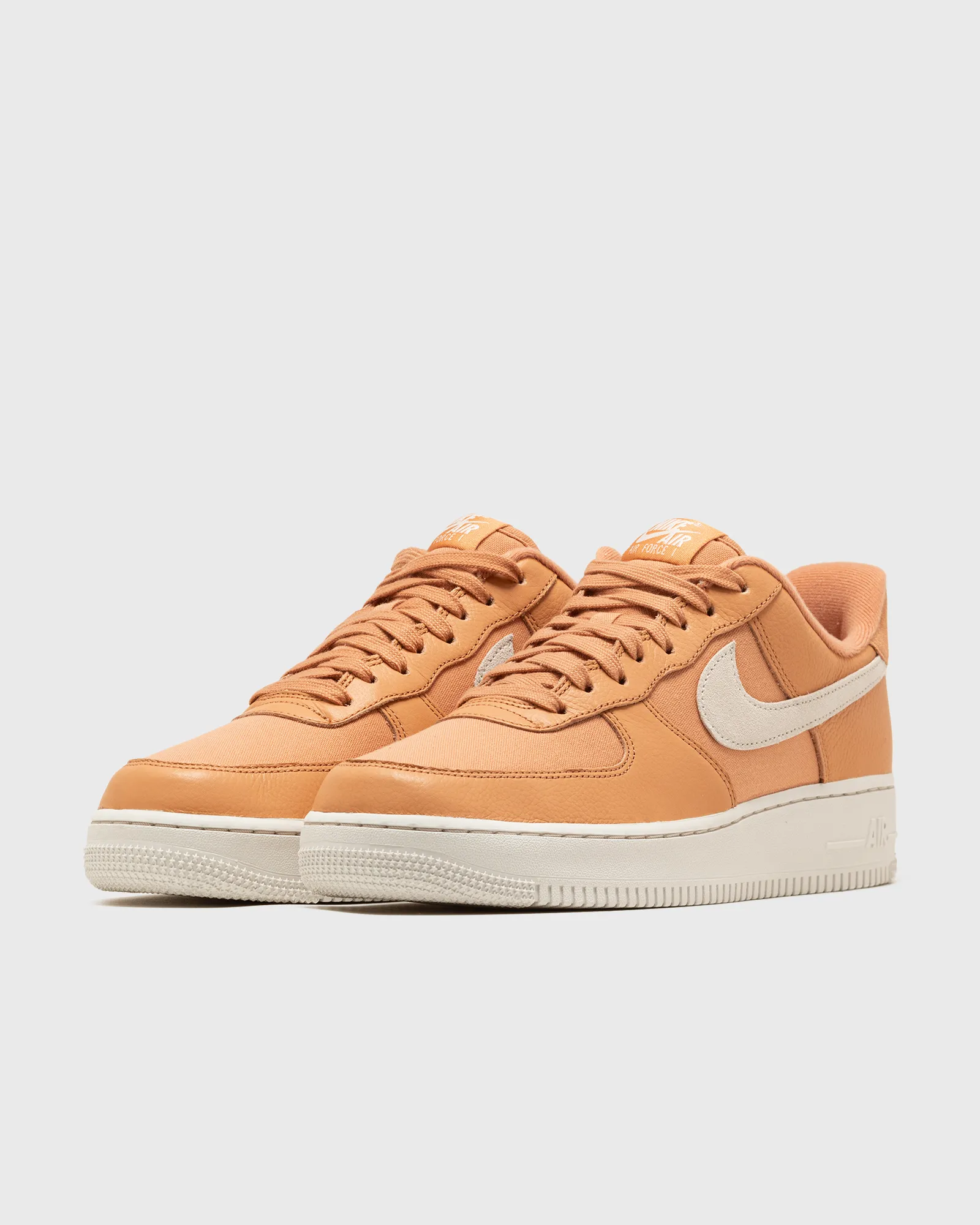 Nike AIR FORCE 1 '07 LX