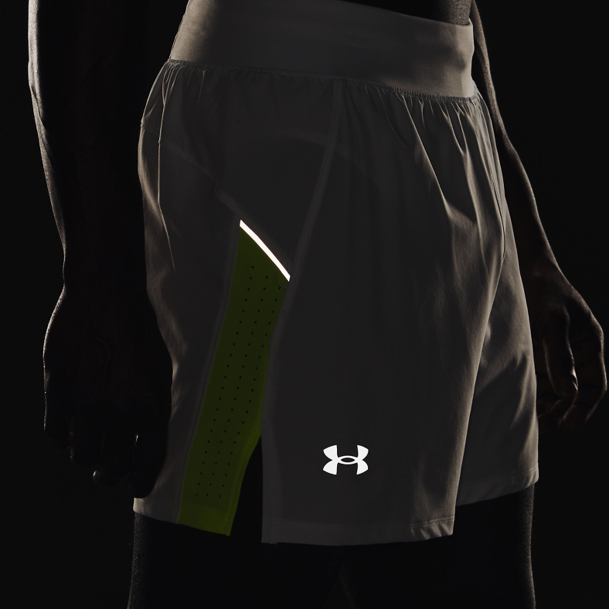Under Armour Launch Elite 5in Shorts Hommes - Blanc , Jaunes Fluo