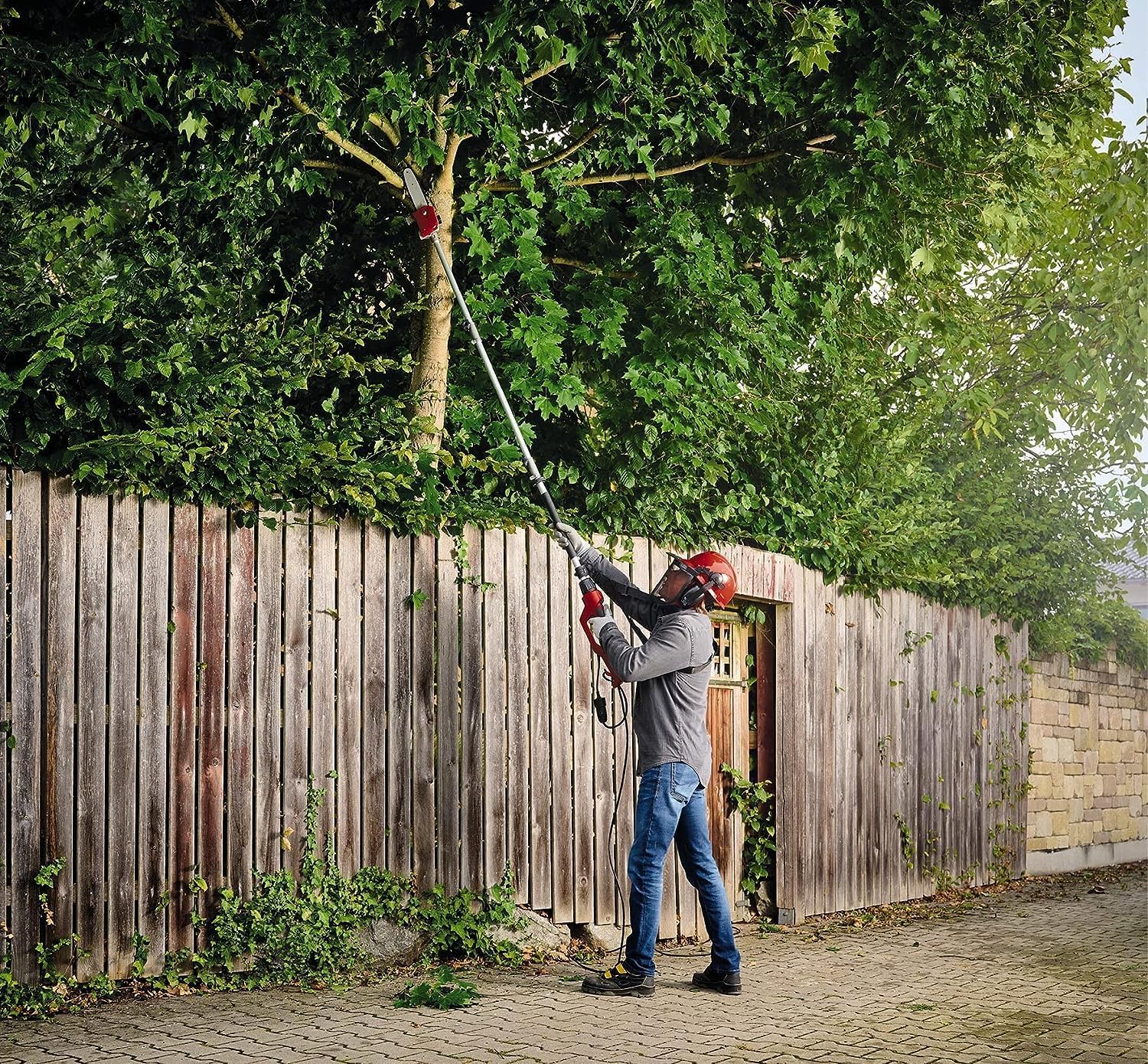 Einhell Elektrische Stab-Heckenschere/-Säge GC-HC 90/2046 T (900 W, 41,2 cm Schnittlänge Heckenschere, 18 cm Schnittlänge Kettensäge, bis 2,60 m Stiel)