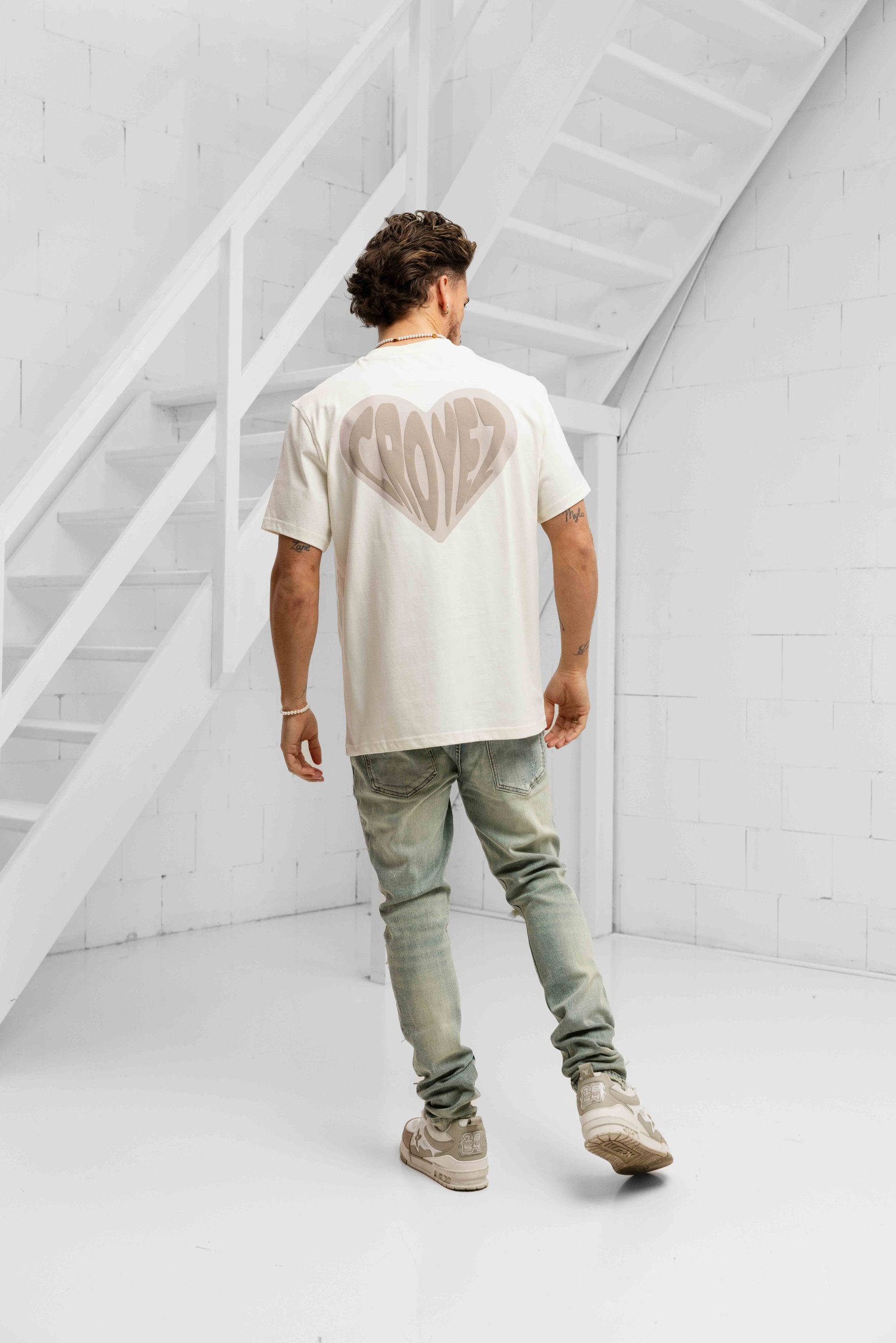 Croyez Puffed Heart T-Shirt Heren Gebroken Wit/Beige