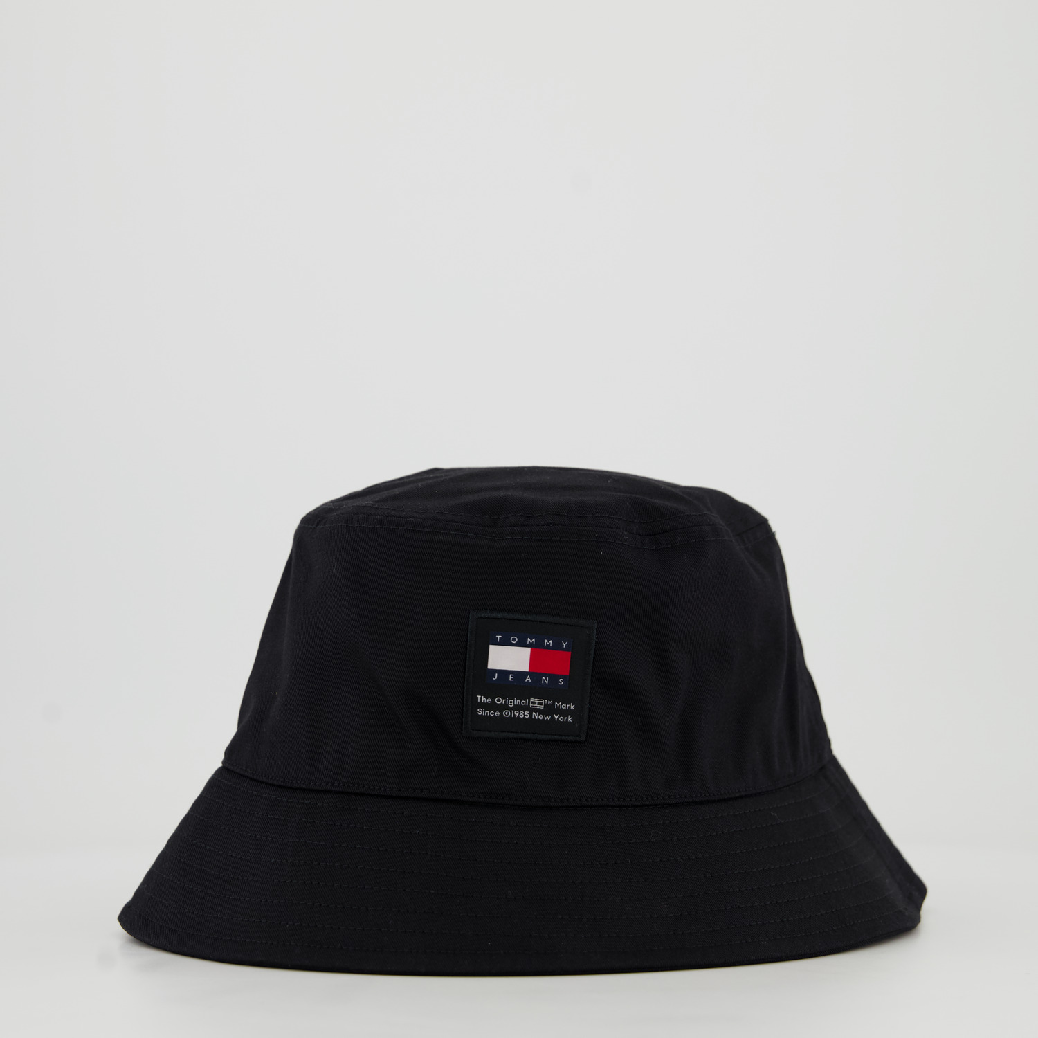 Tommy Jeans TJM MODERN PATCH BUCKET HAT