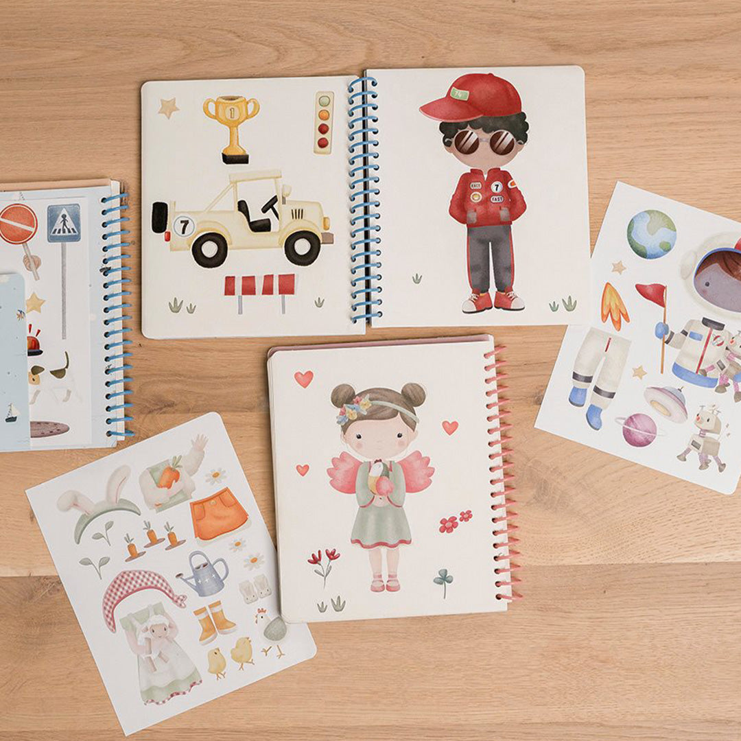 Little dutch aankleed- en stickerboek jim