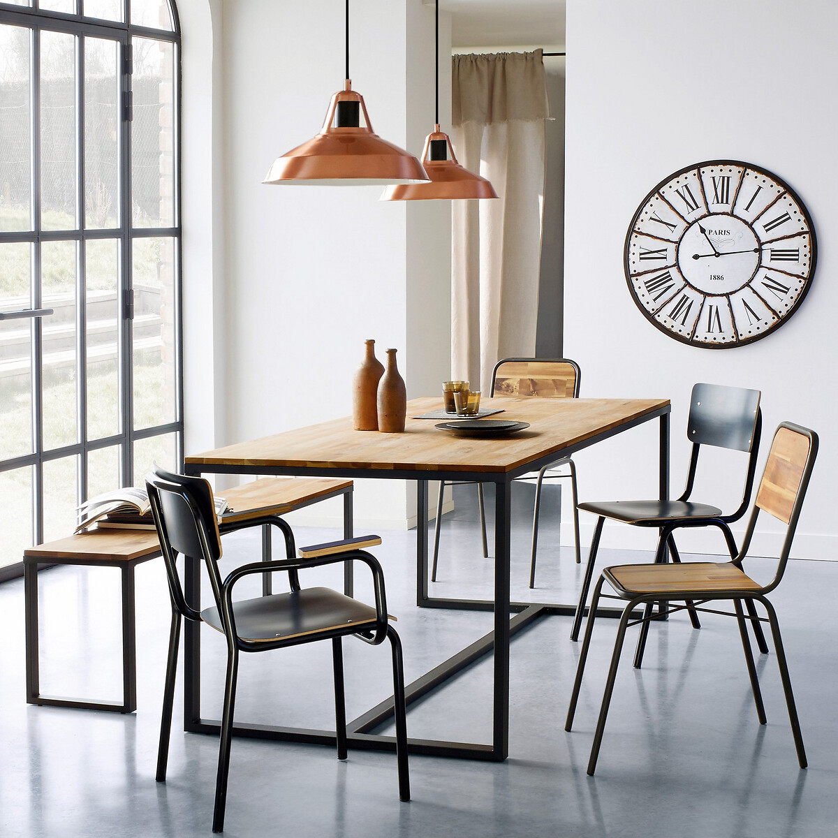 LA REDOUTE INTERIEURS<br>Mesa em carvalho e aço, 8 pessoas, Hiba.