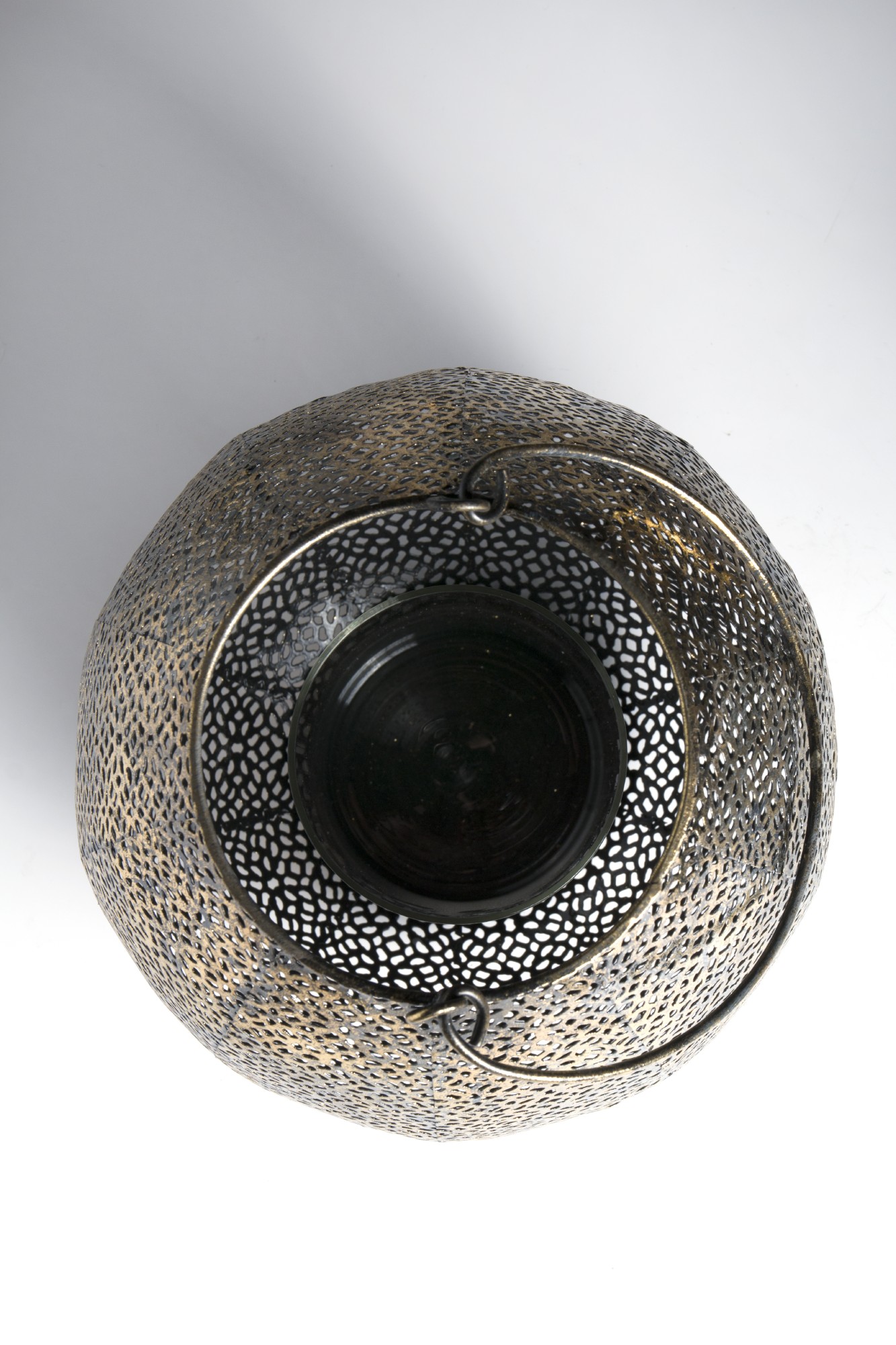 Laterne 'Buderim', antik silber, Ø 22,5 cm, H 27,5 cm von fischer's lagerhaus